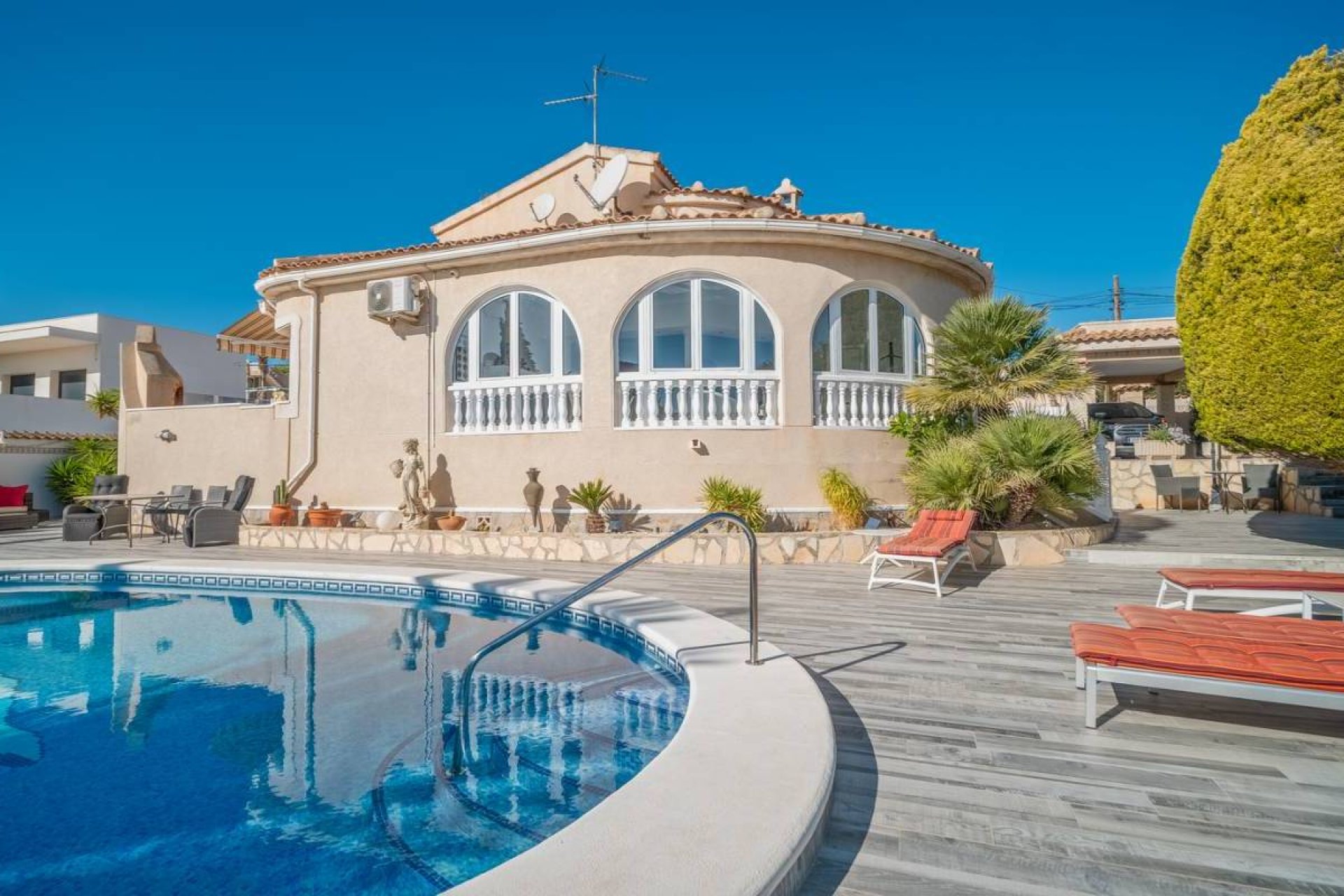 Resale - Villa - Ciudad Quesada