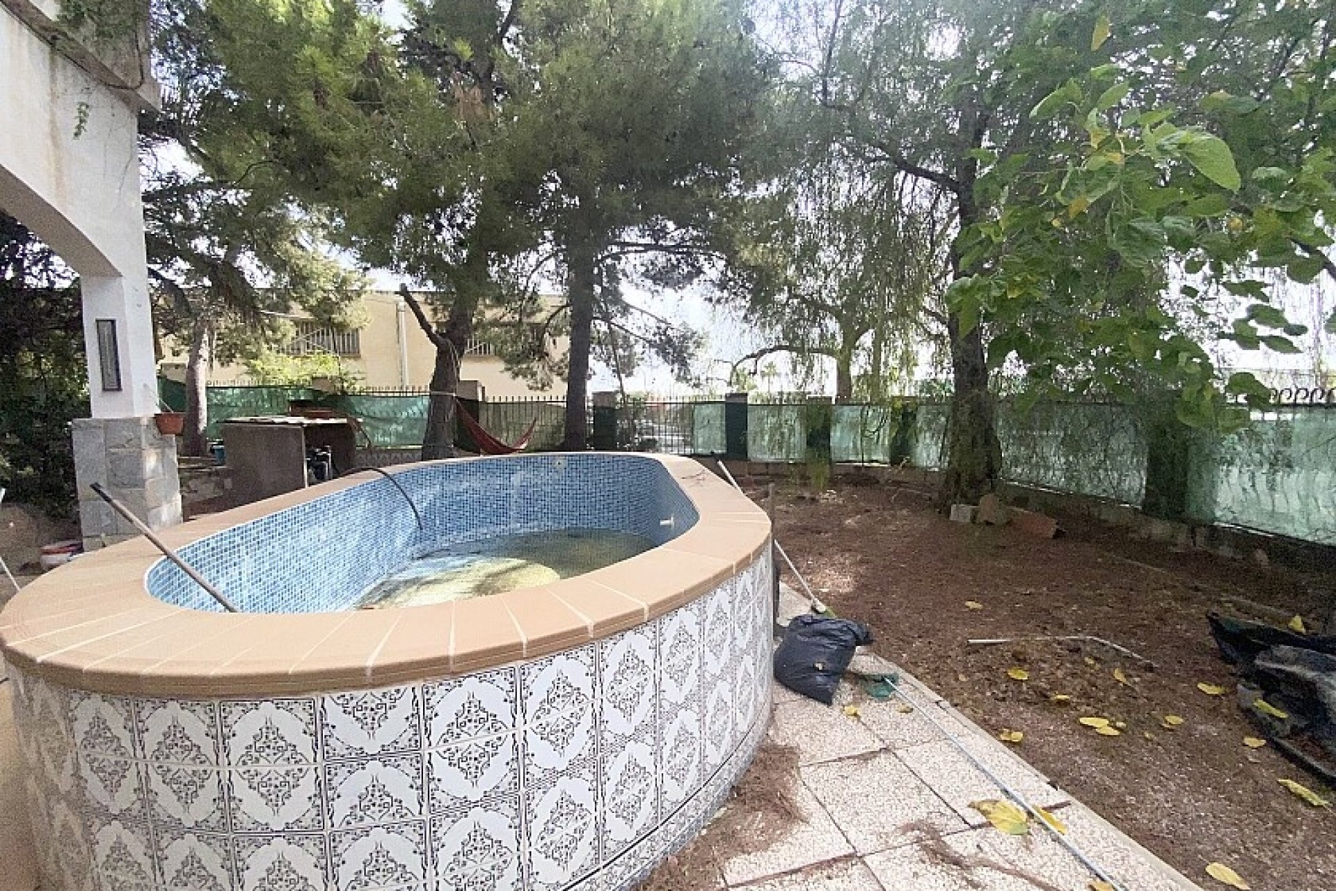 Resale - Villa - Crevillente