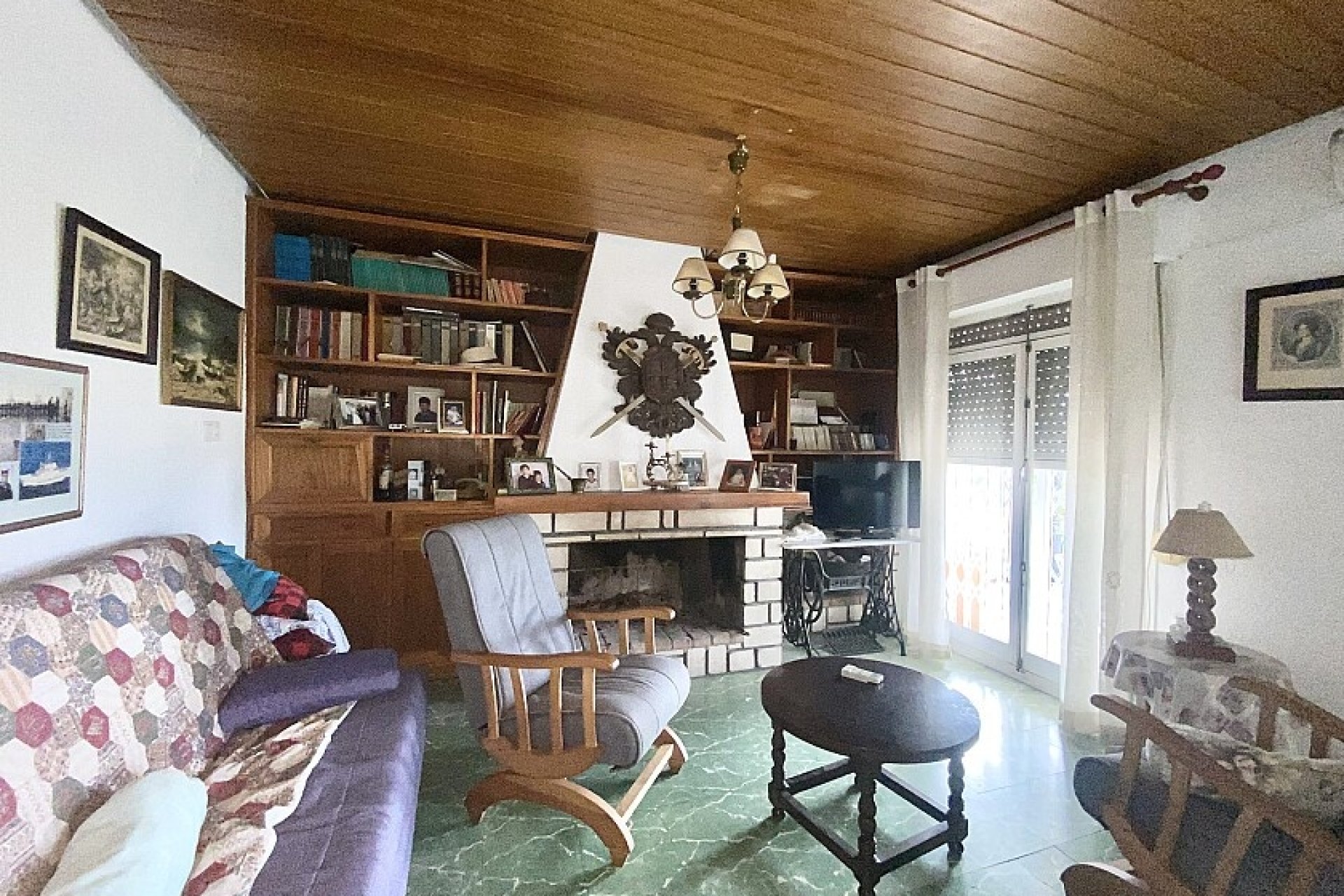 Resale - Villa - Crevillente