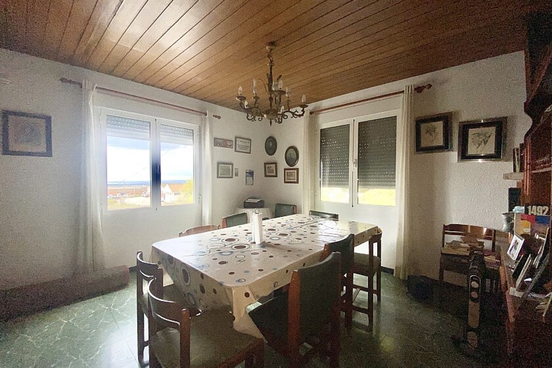 Resale - Villa - Crevillente