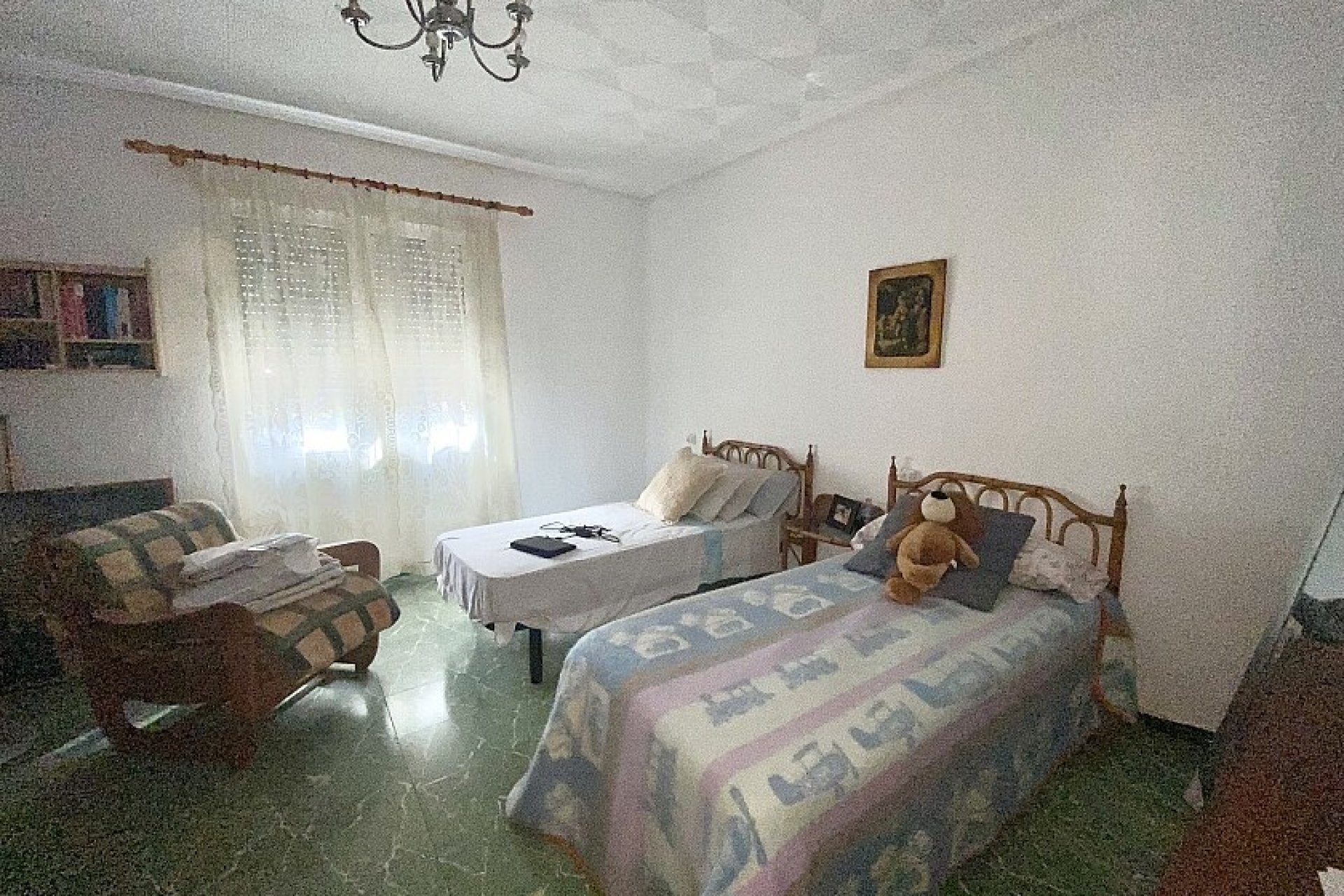 Resale - Villa - Crevillente