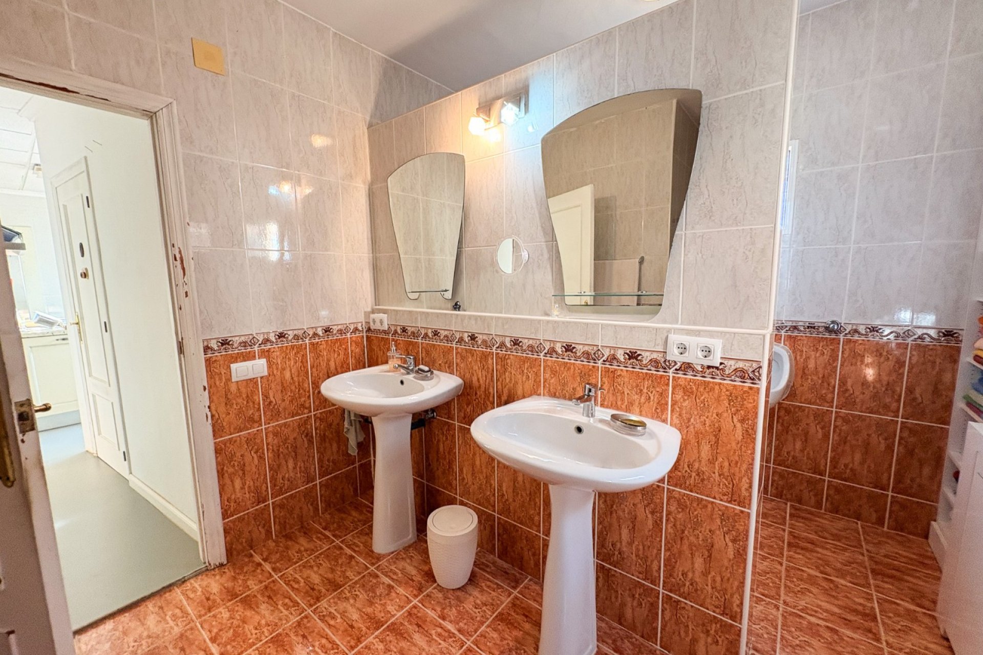 Resale - Villa - Crevillente