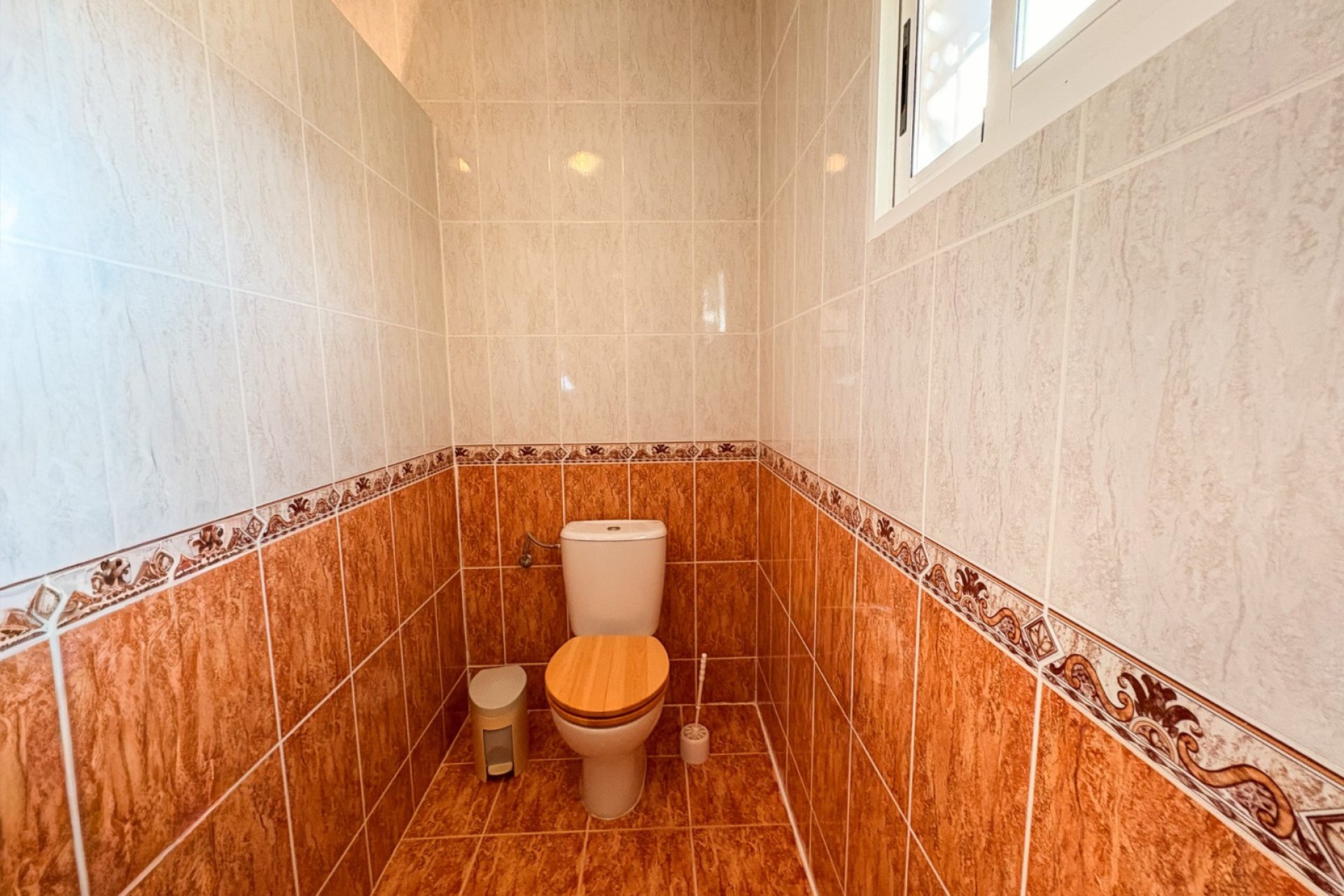 Resale - Villa - Crevillente