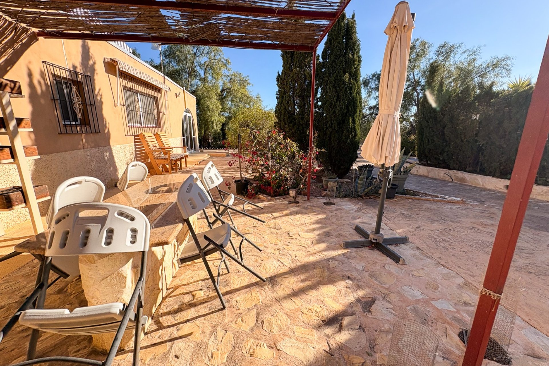 Resale - Villa - Crevillente