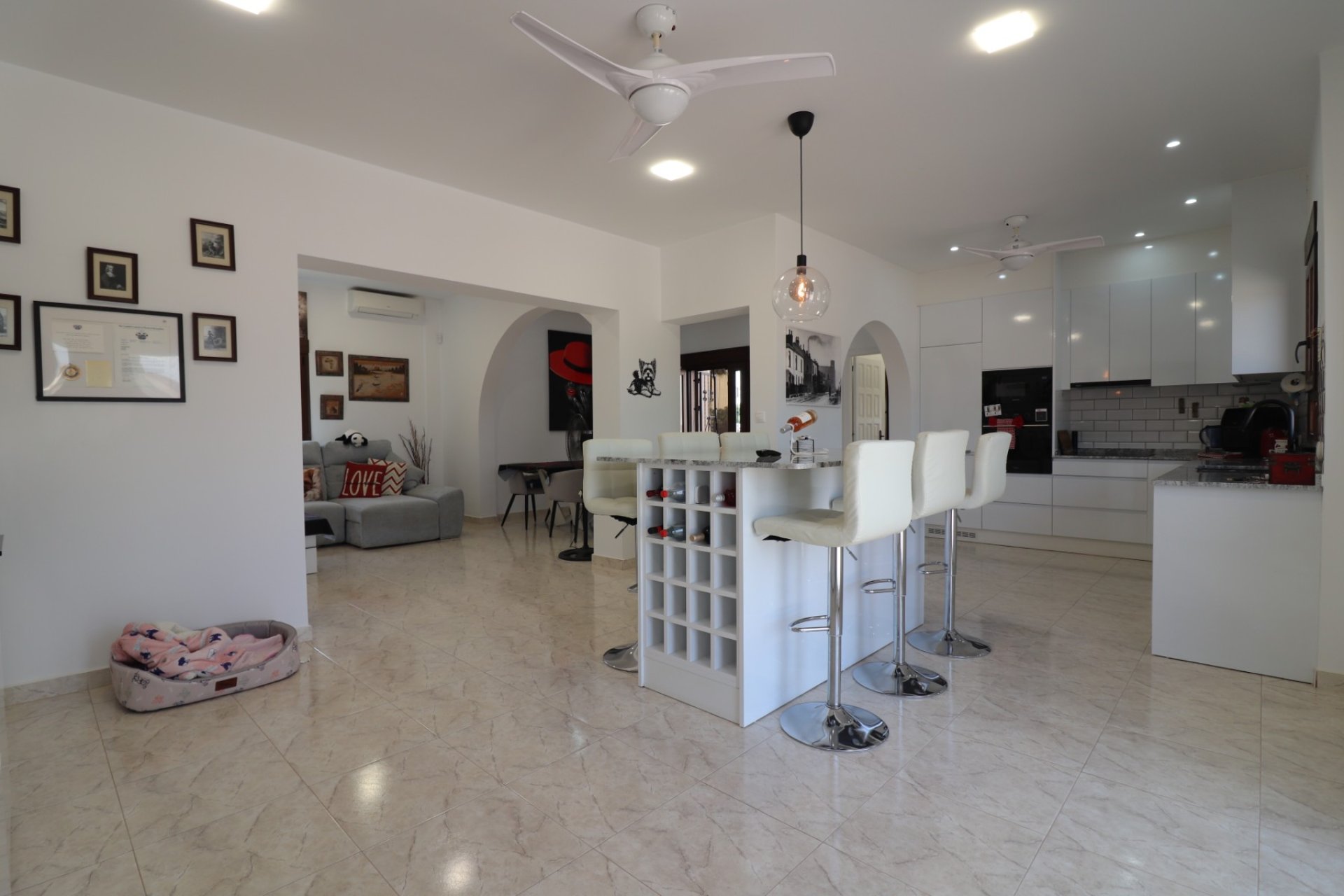 Resale - Villa - Daya Vieja - Daya Vieja - Country