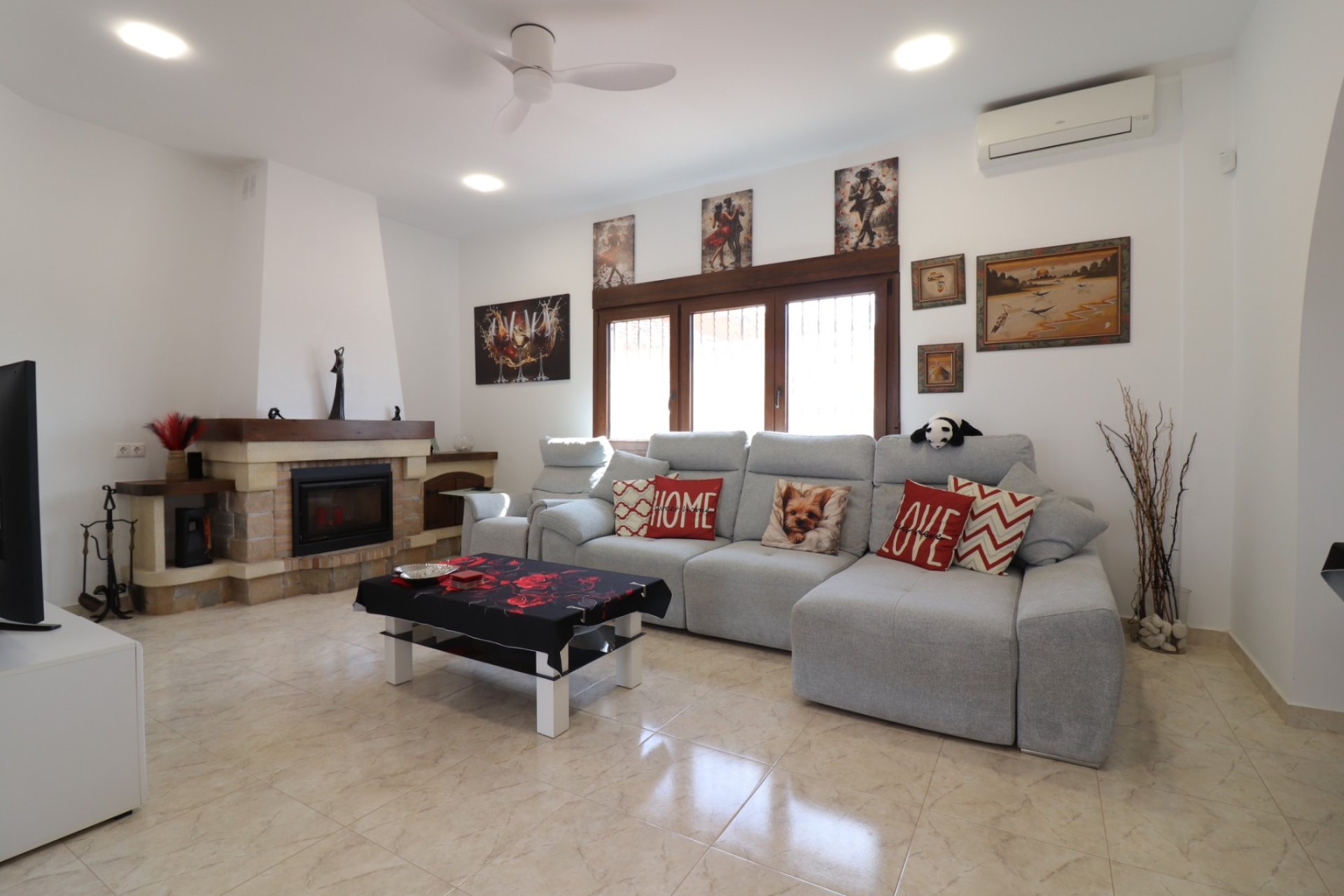 Resale - Villa - Daya Vieja - Daya Vieja - Country