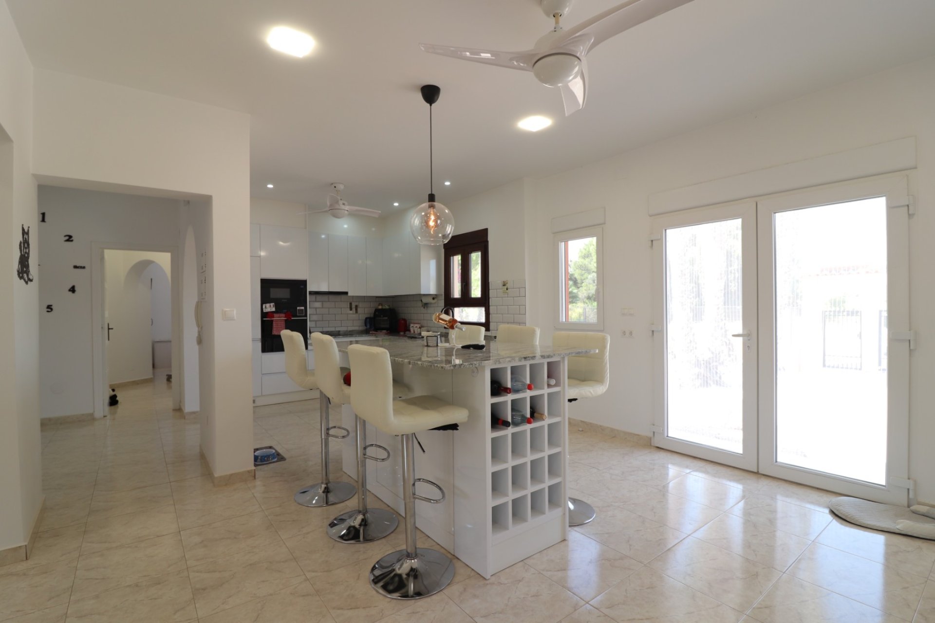 Resale - Villa - Daya Vieja - Daya Vieja - Country