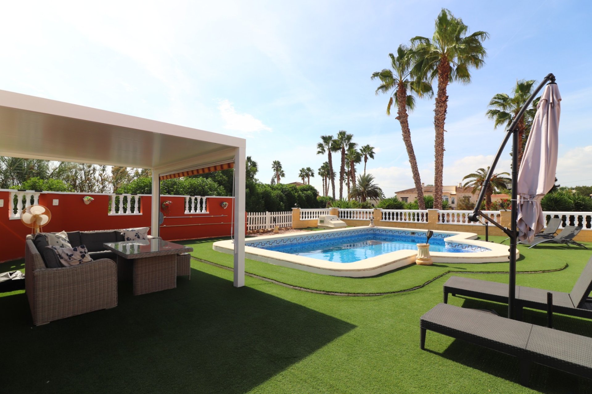 Resale - Villa - Daya Vieja - Daya Vieja - Country