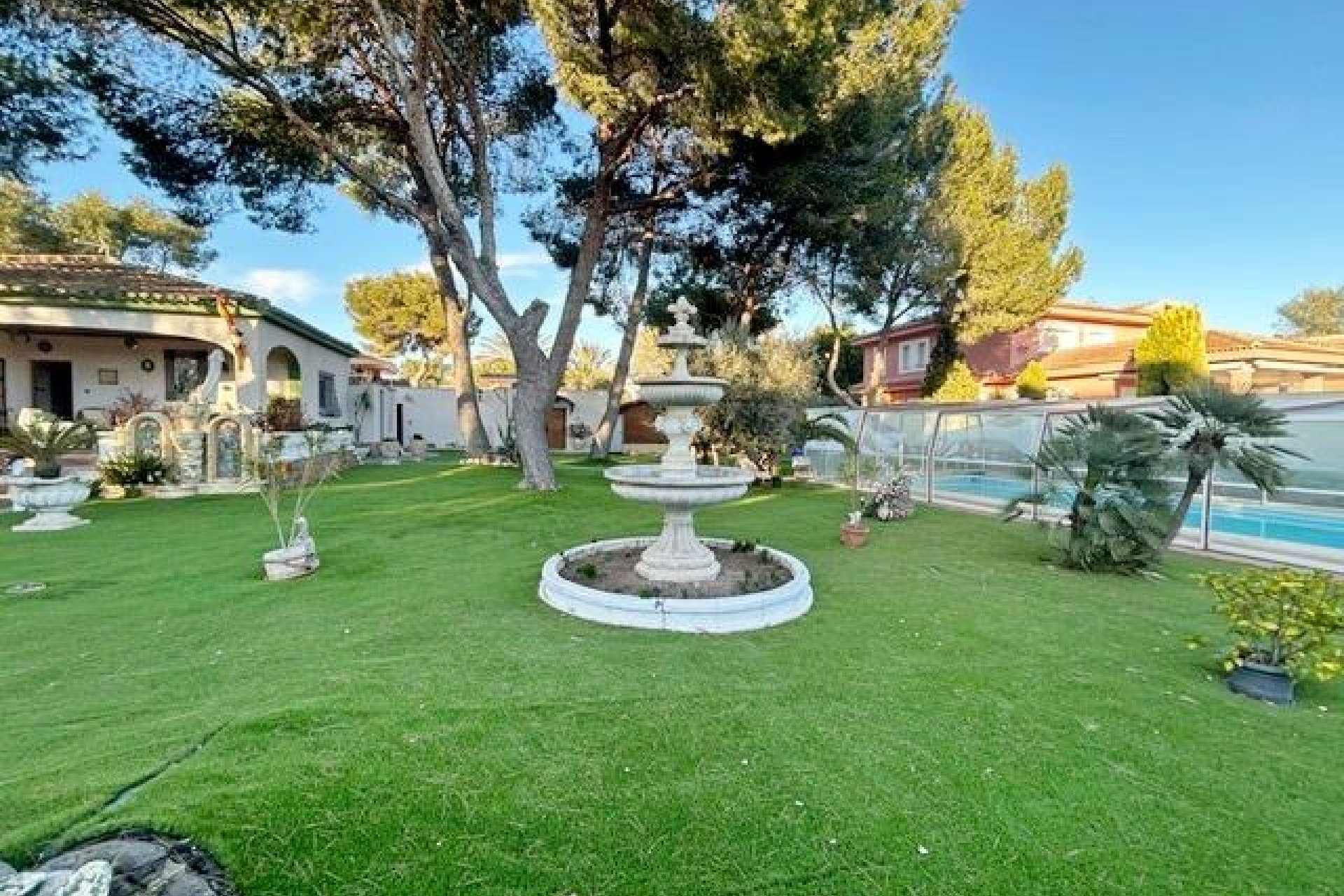 Resale - Villa - Dehesa de Campoamor - Campoamor