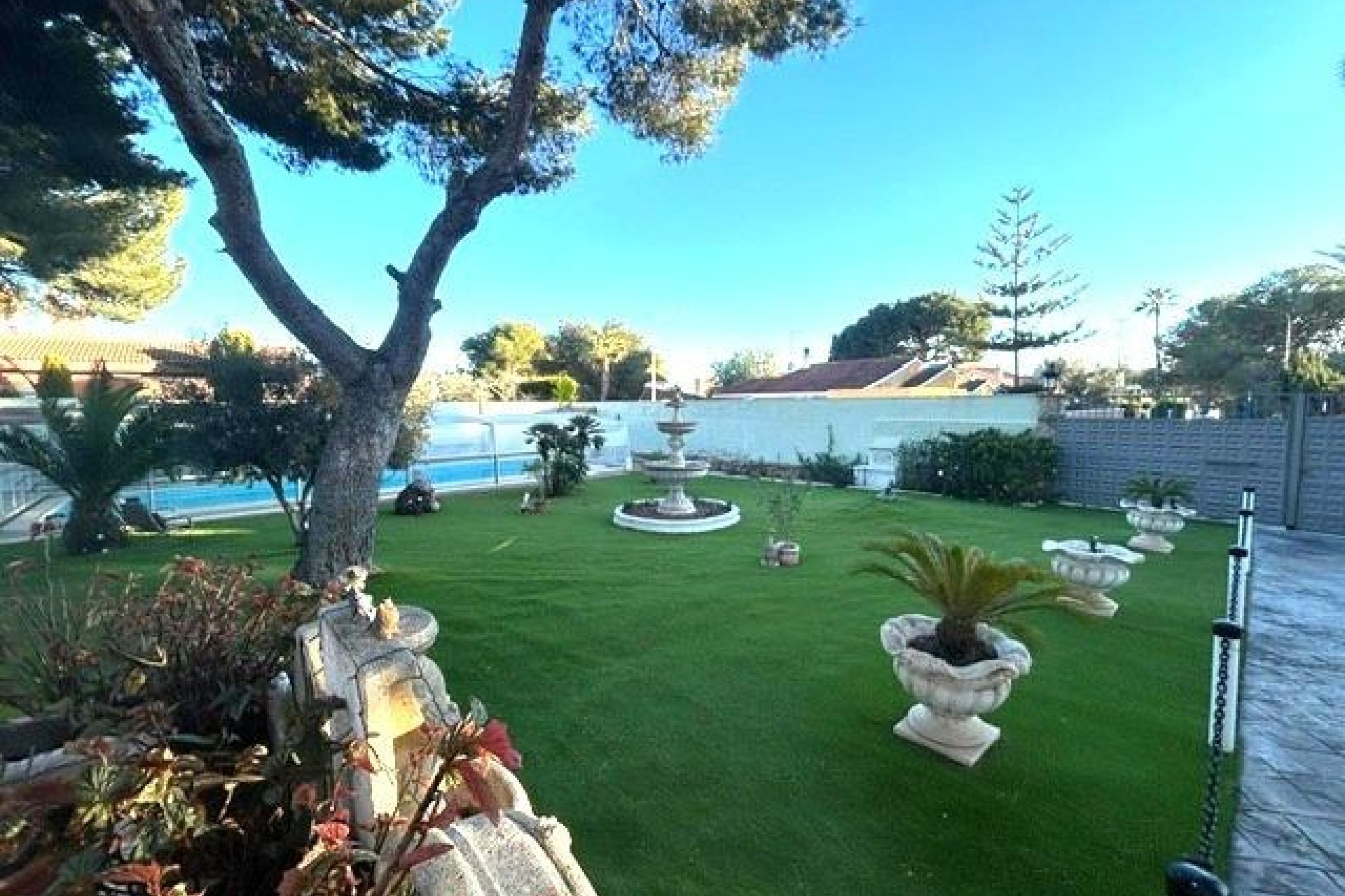 Resale - Villa - Dehesa de Campoamor - Campoamor