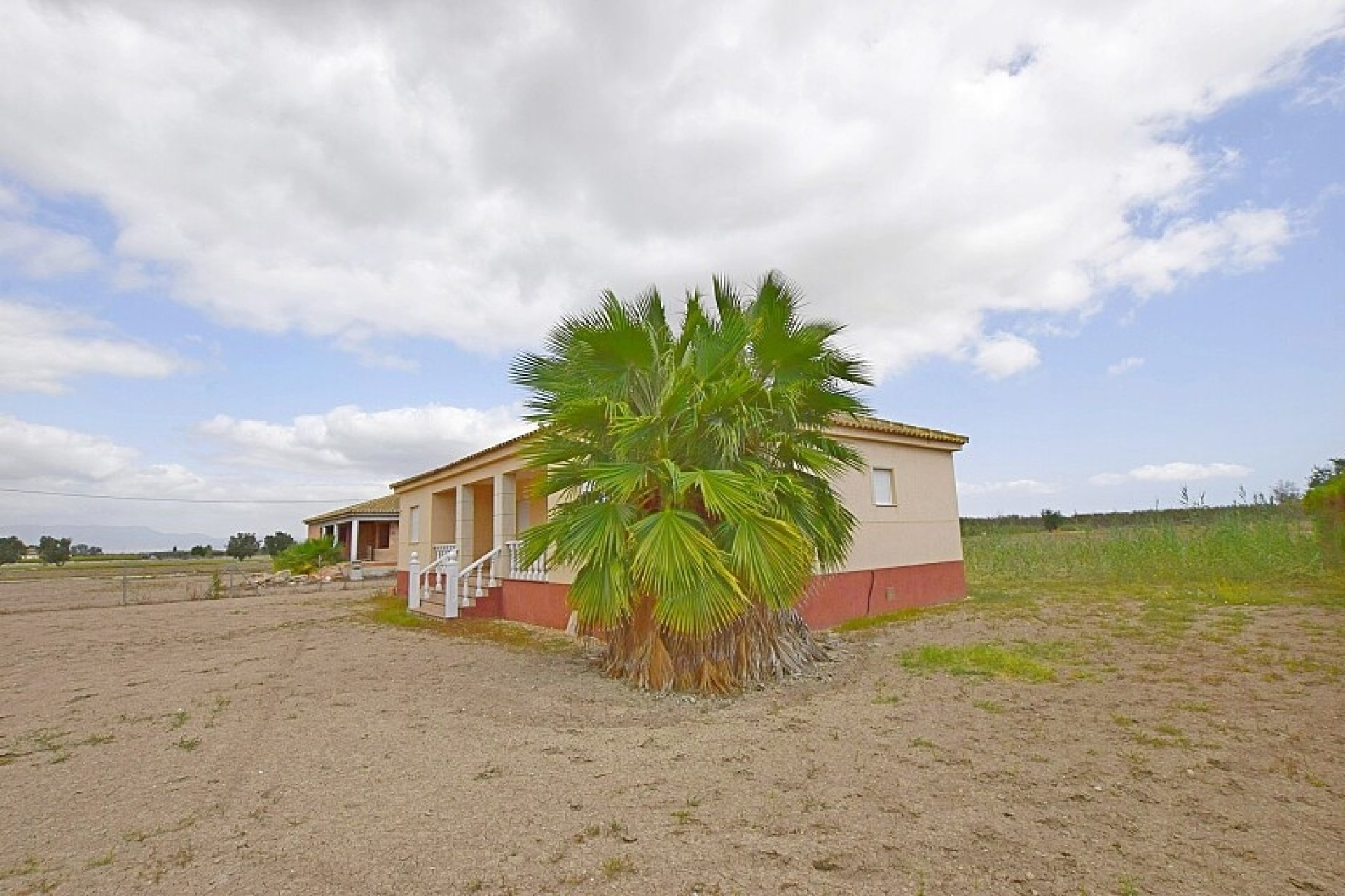 Resale - Villa - Dolores