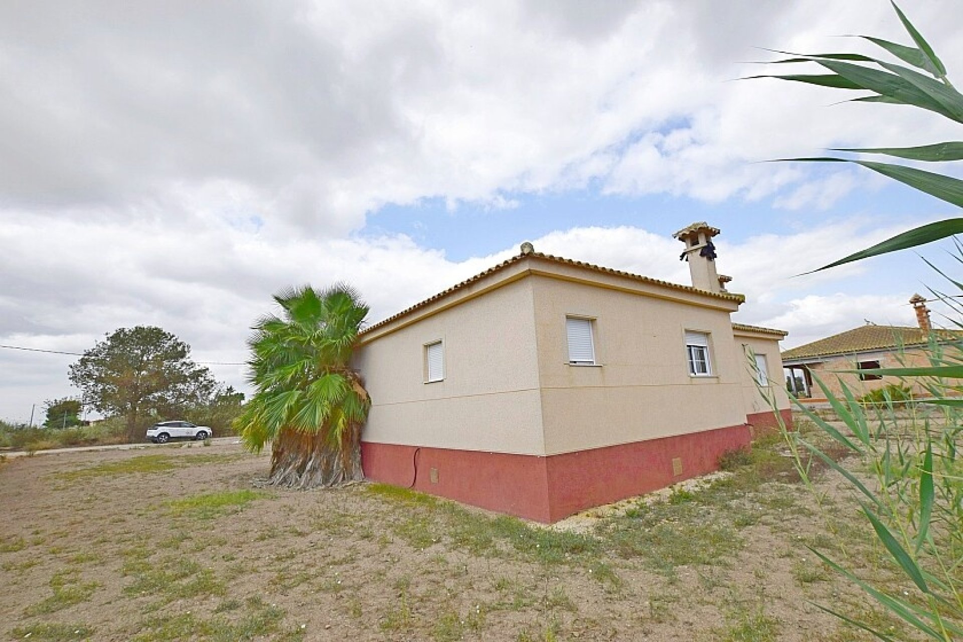 Resale - Villa - Dolores