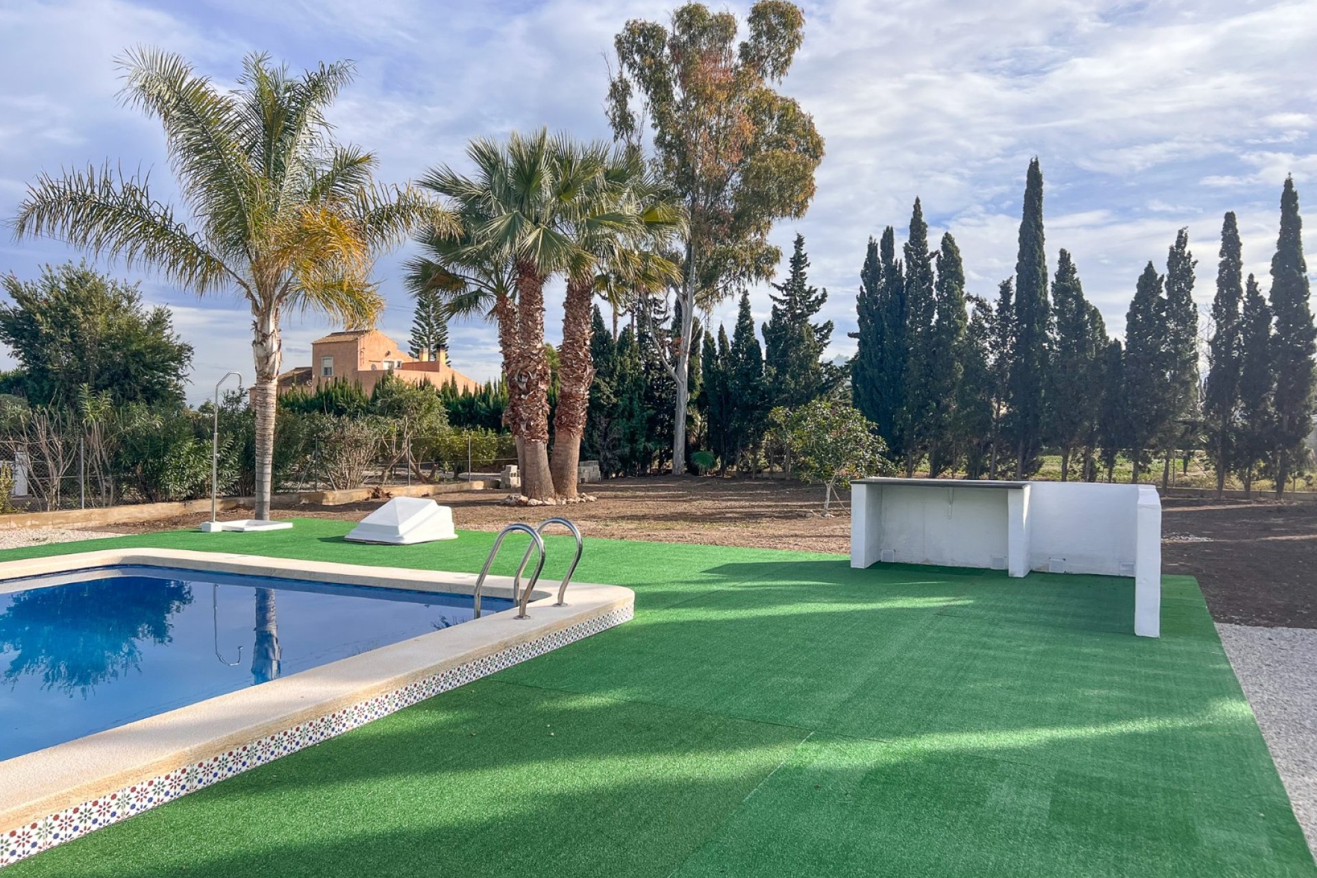 Resale - Villa - Dolores