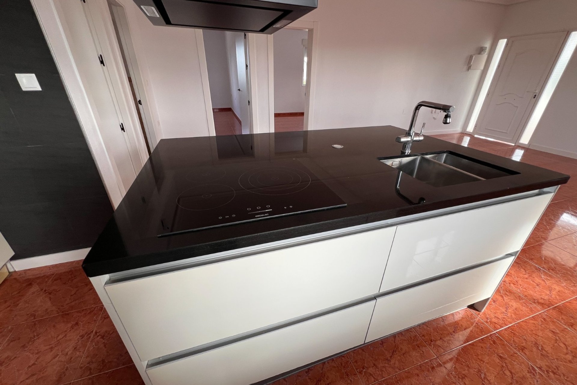 Resale - Villa - Dolores