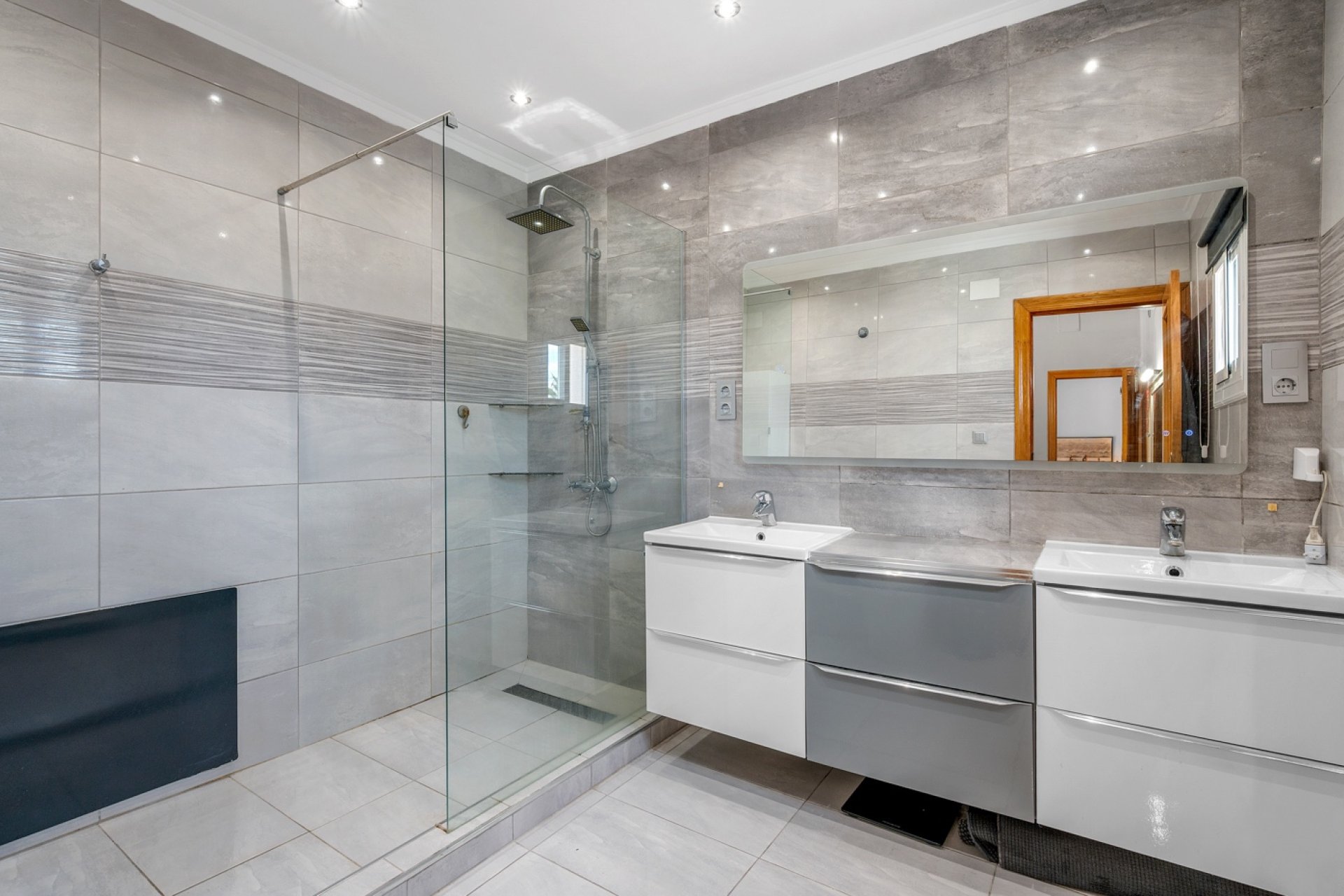 Resale - Villa - Elche - Elche/Elx