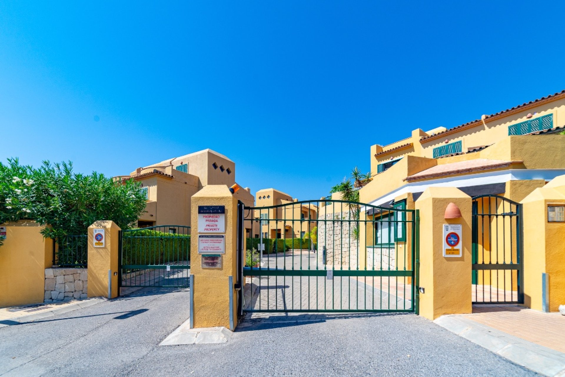 Resale - Villa - Finestrat