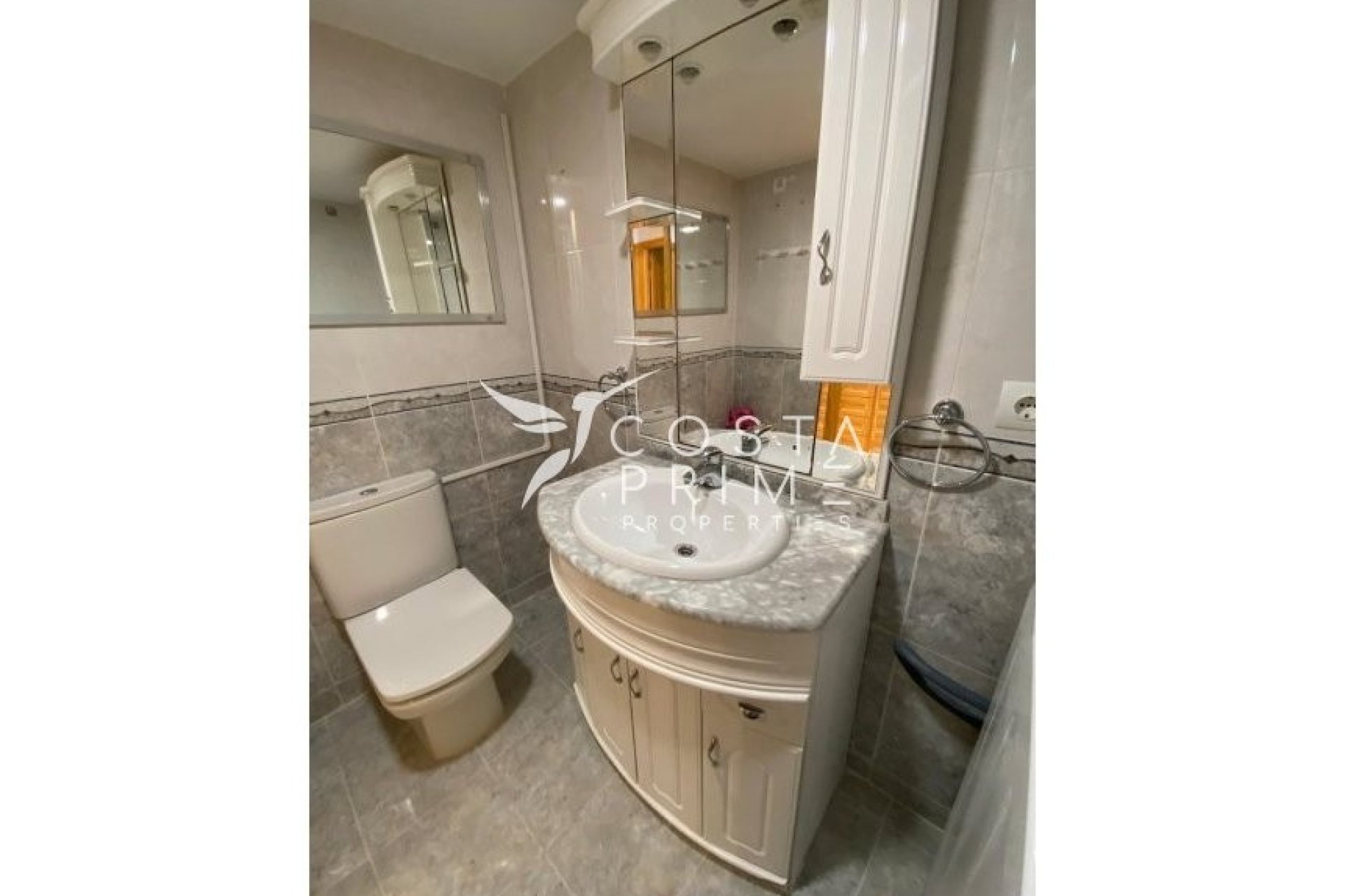 Resale - Villa - Finestrat