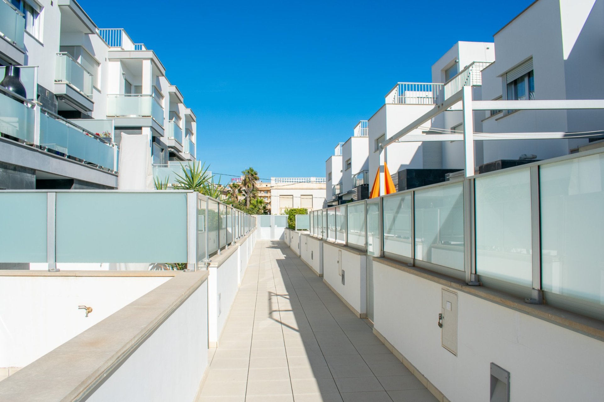 Resale - Villa - Guardamar del Segura - Guardamar Playa