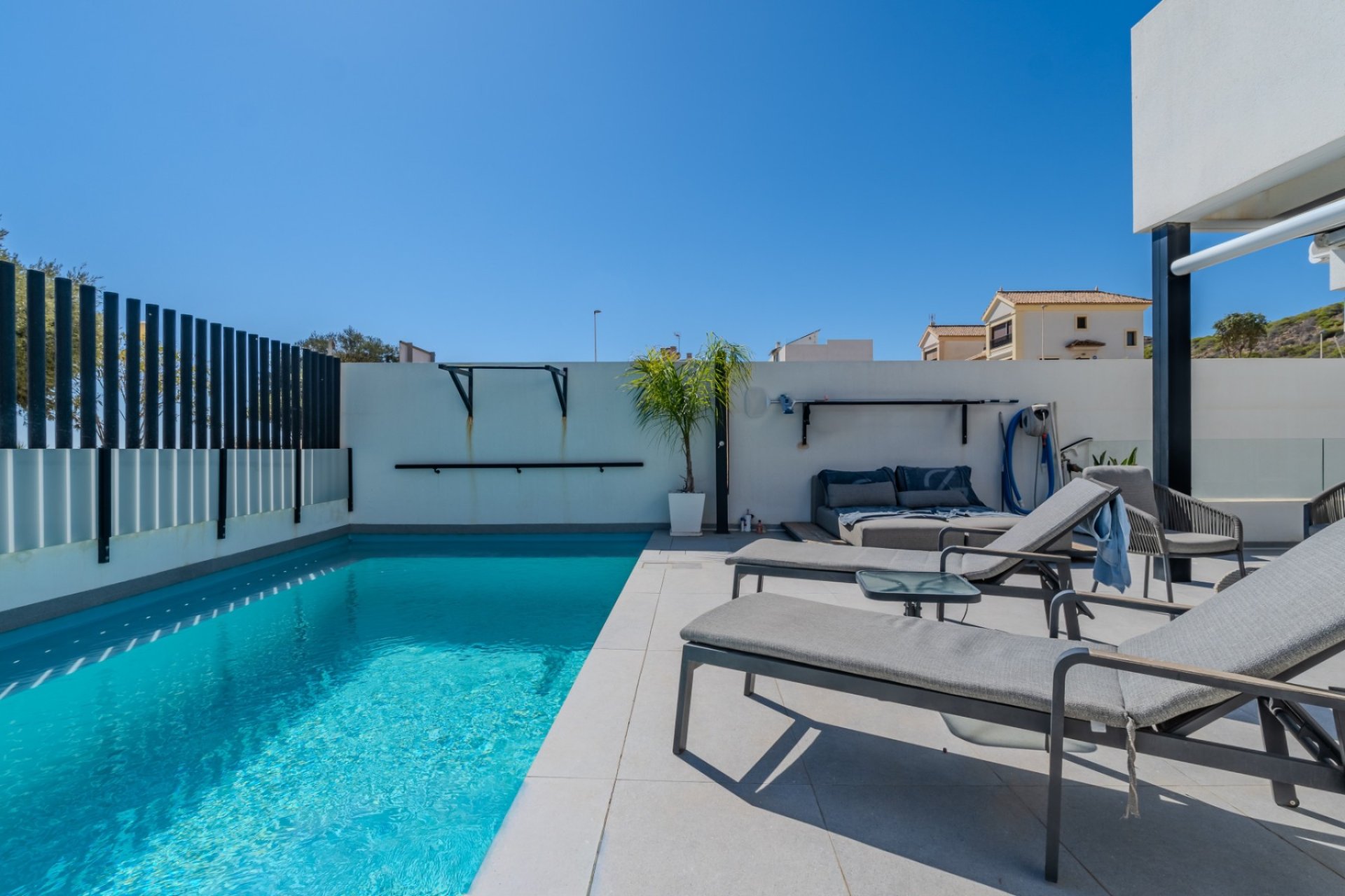 Resale - Villa - Guardamar del Segura - Urbanizaciones