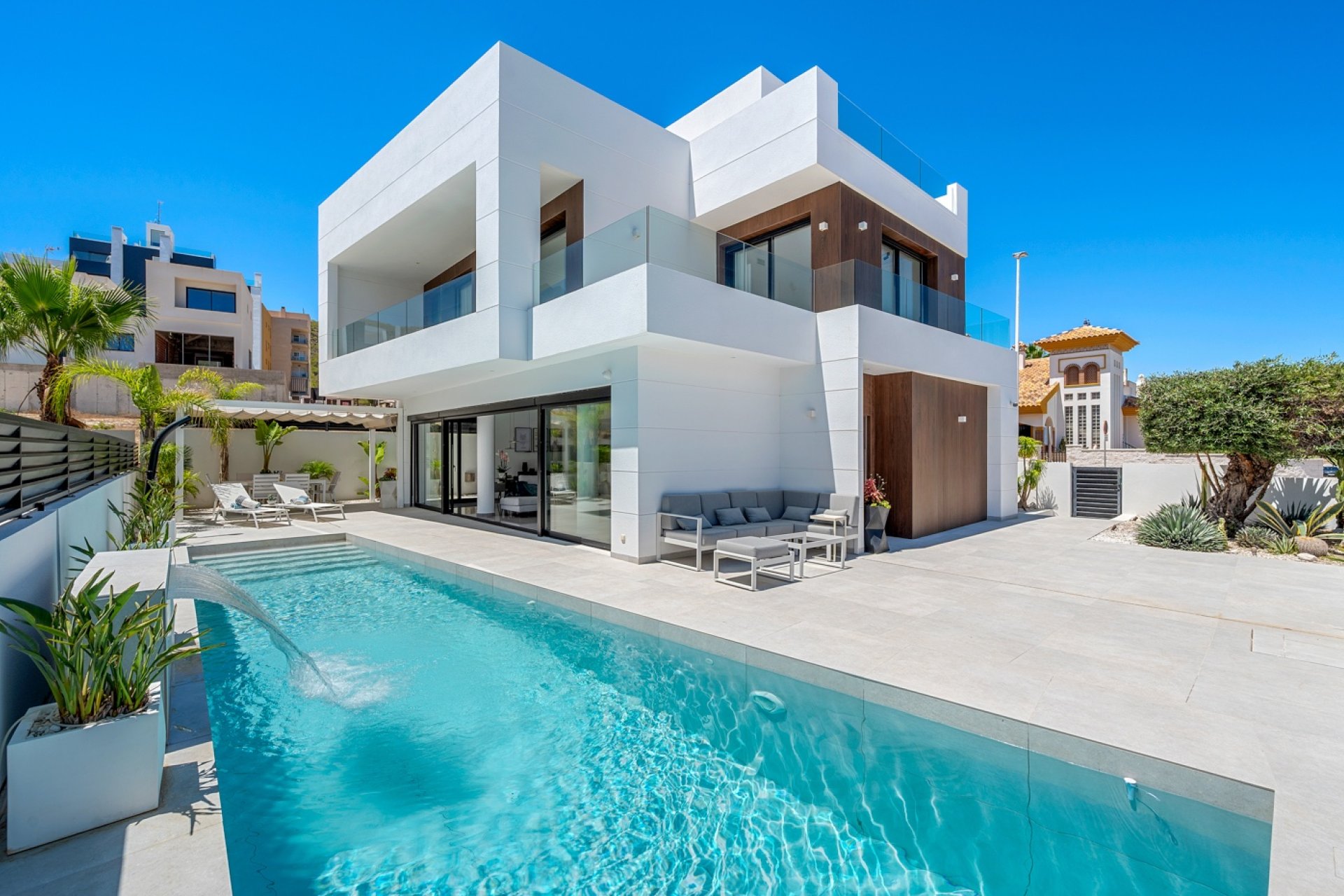 Resale - Villa - Guardamar del Segura