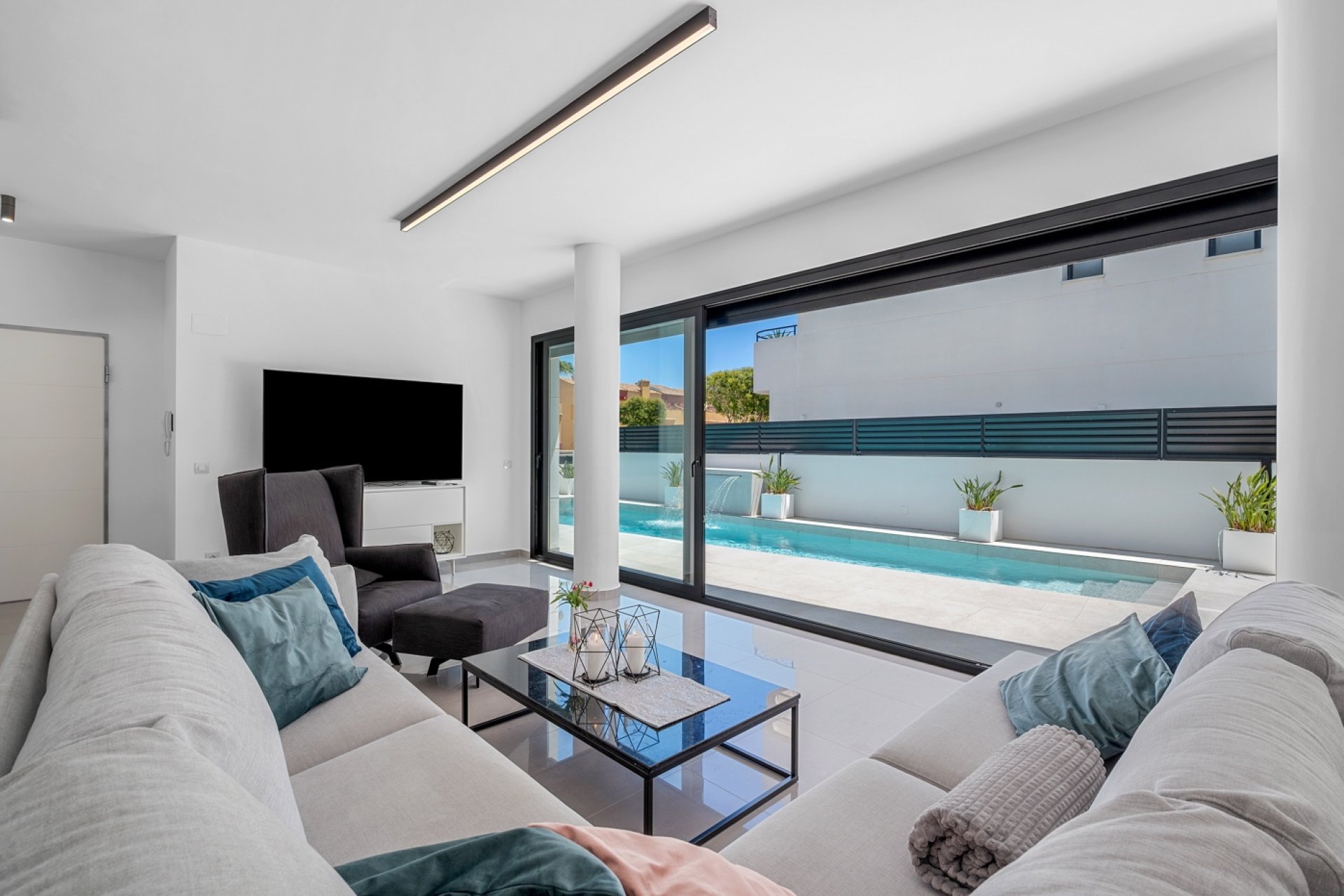 Resale - Villa - Guardamar del Segura