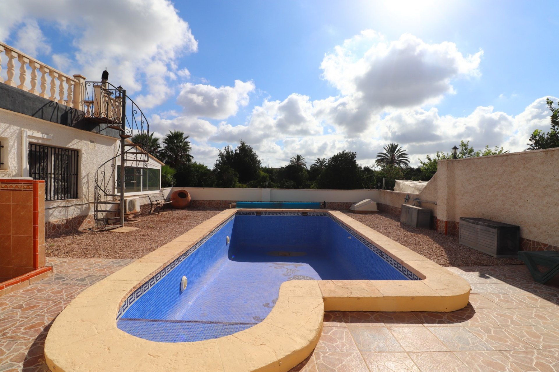 Resale - Villa - Heredades - Heredades - Country