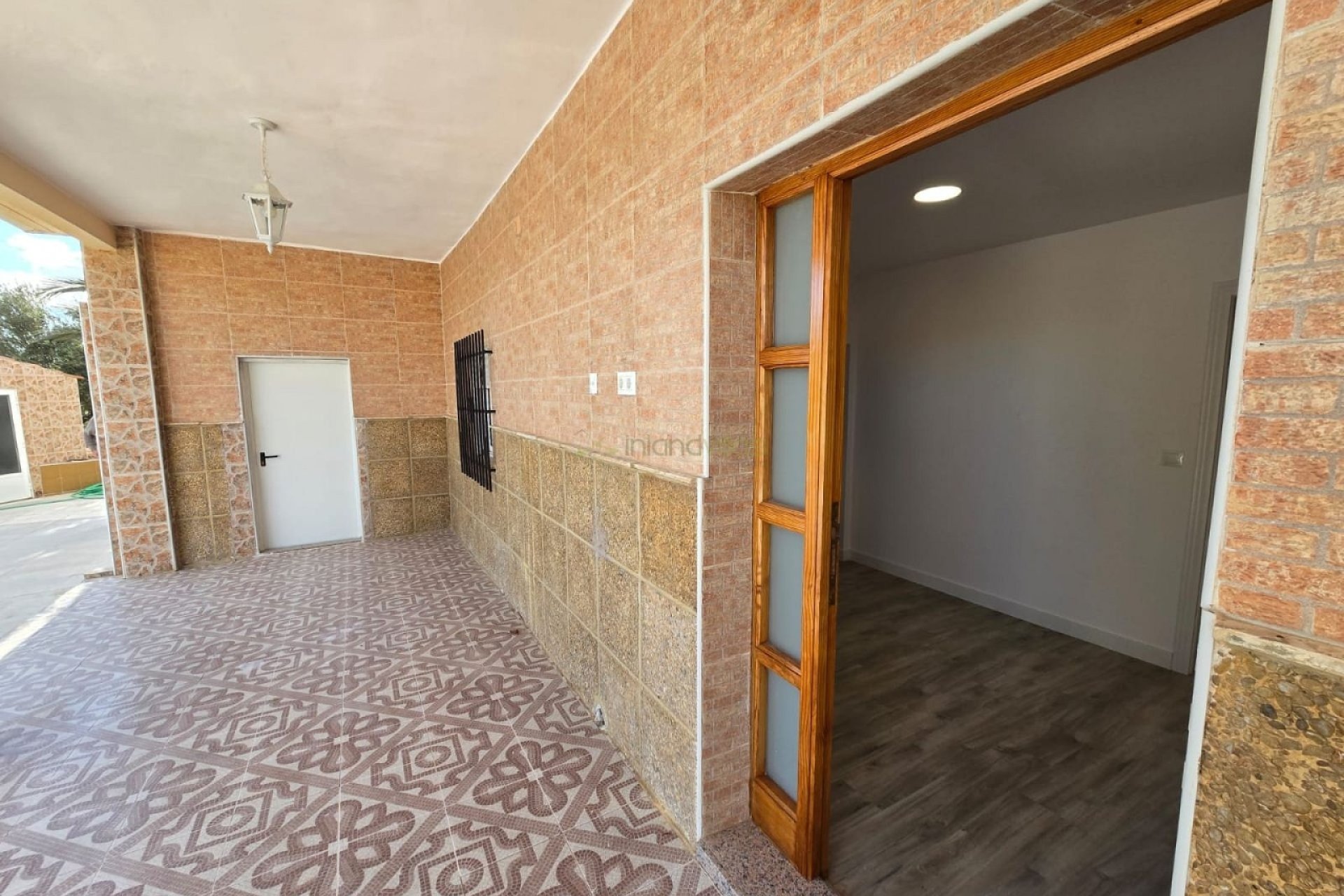 Resale - Villa - Hondón de las Nieves