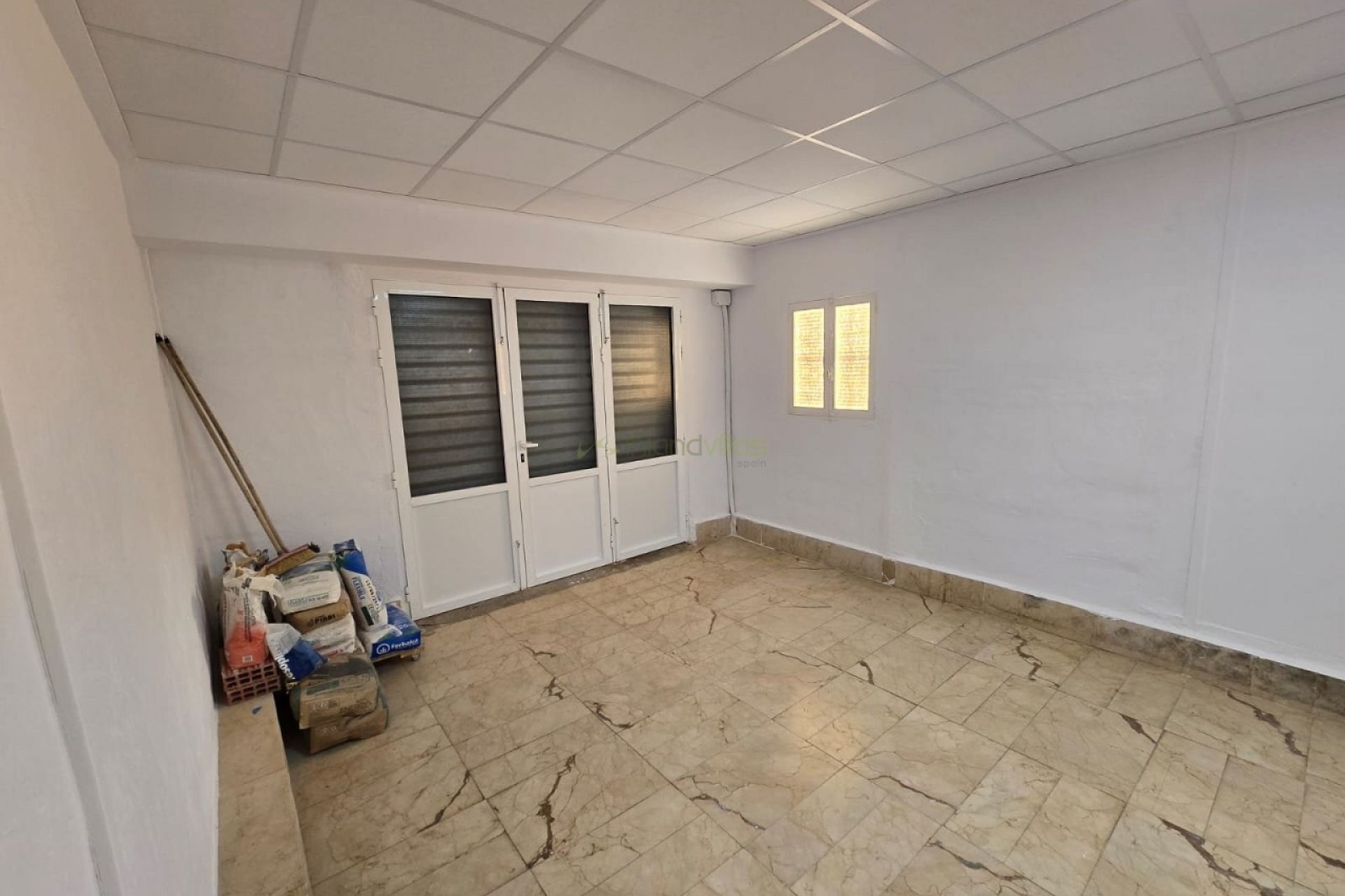 Resale - Villa - Hondón de las Nieves
