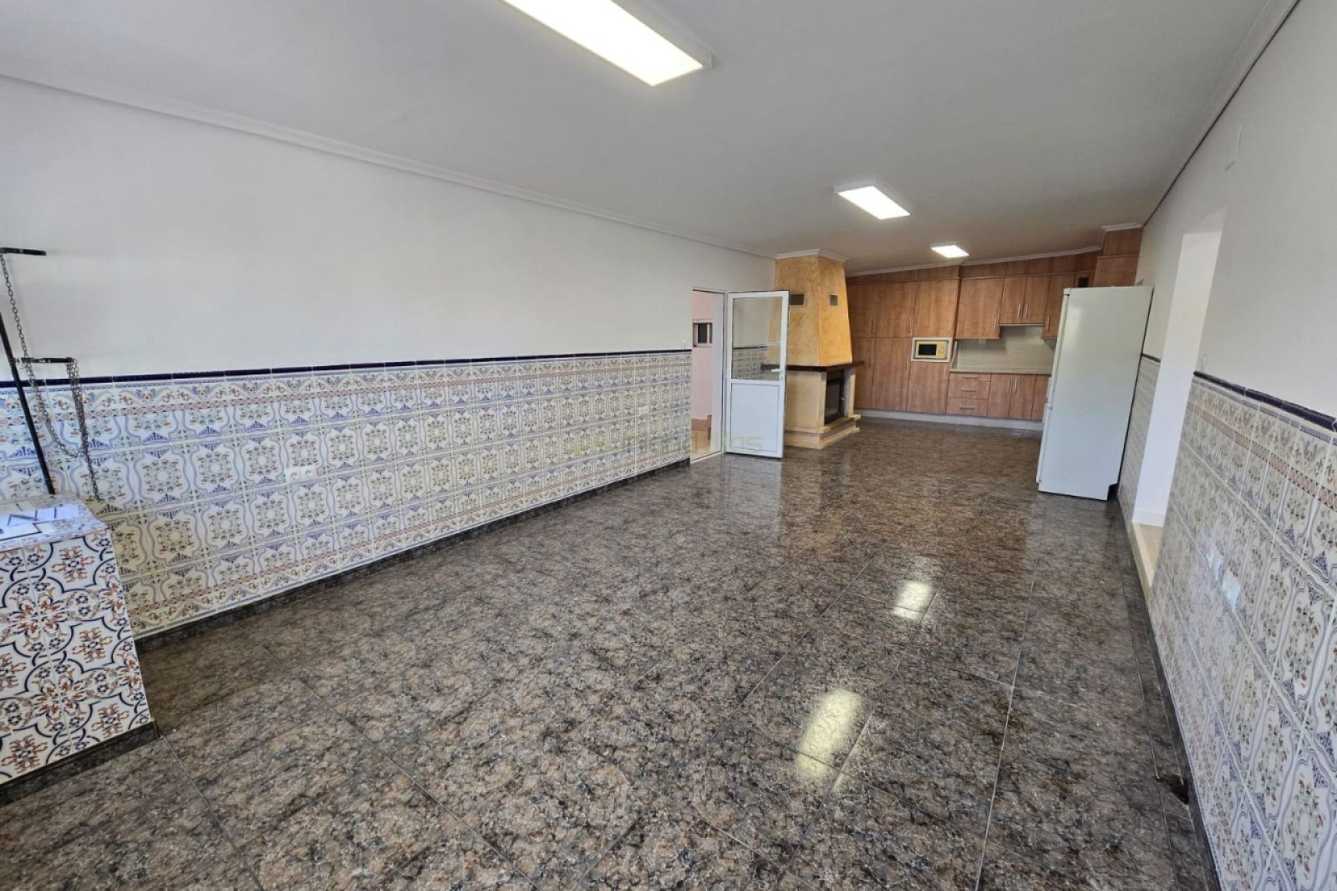 Resale - Villa - Hondón de las Nieves