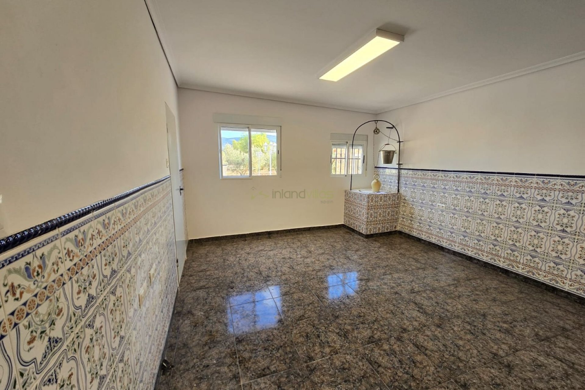 Resale - Villa - Hondón de las Nieves