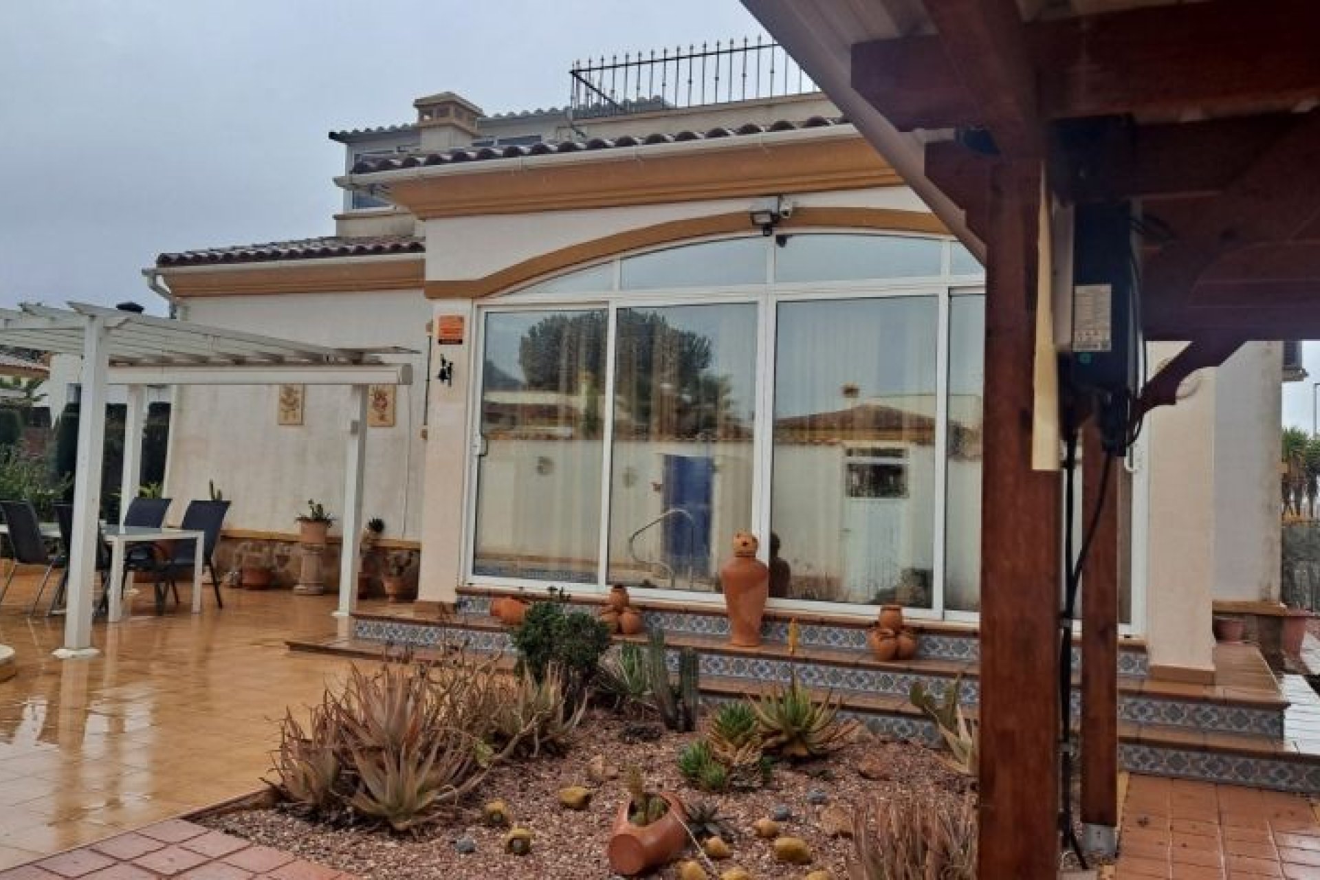 Resale - Villa - Hondón de las Nieves