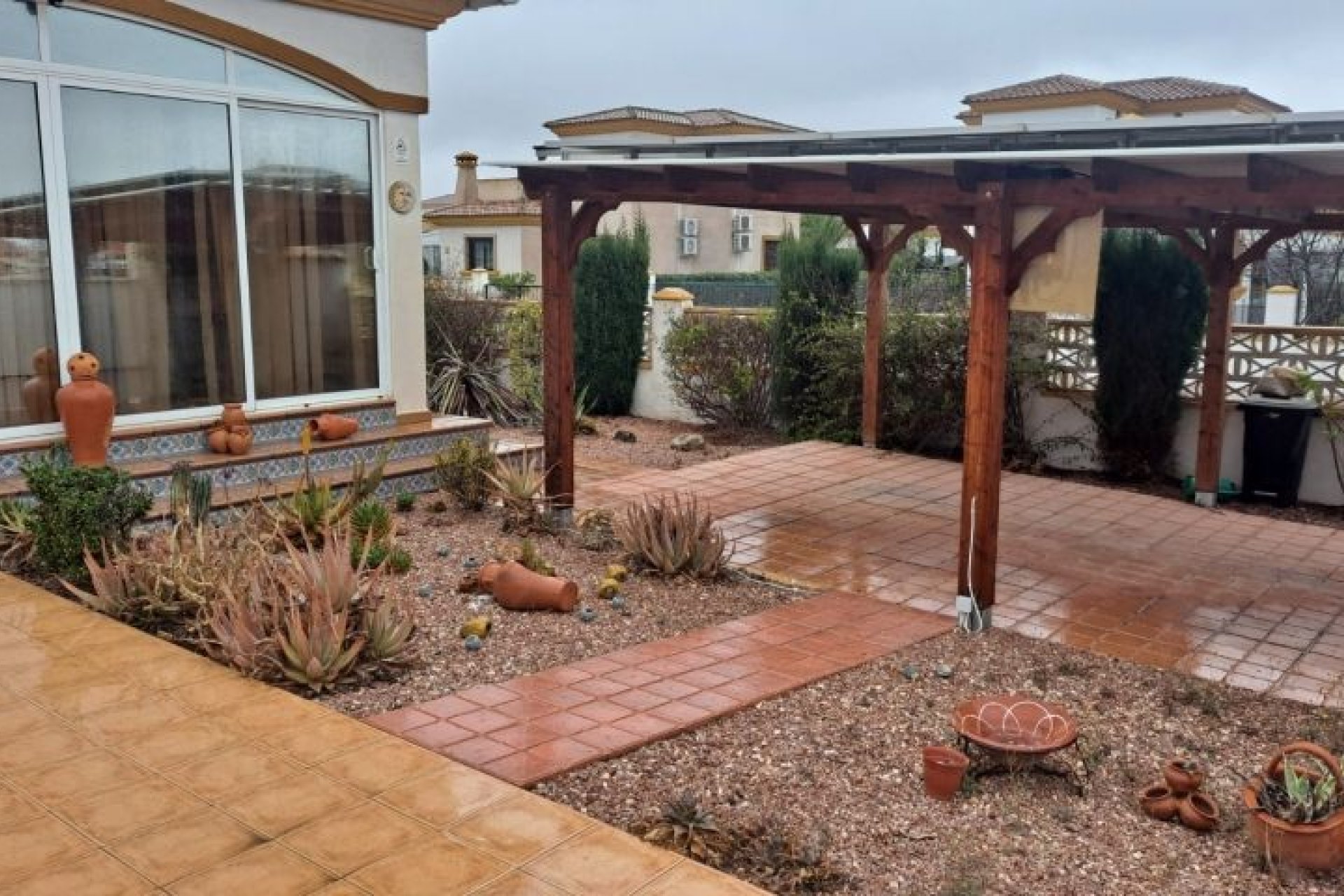 Resale - Villa - Hondón de las Nieves
