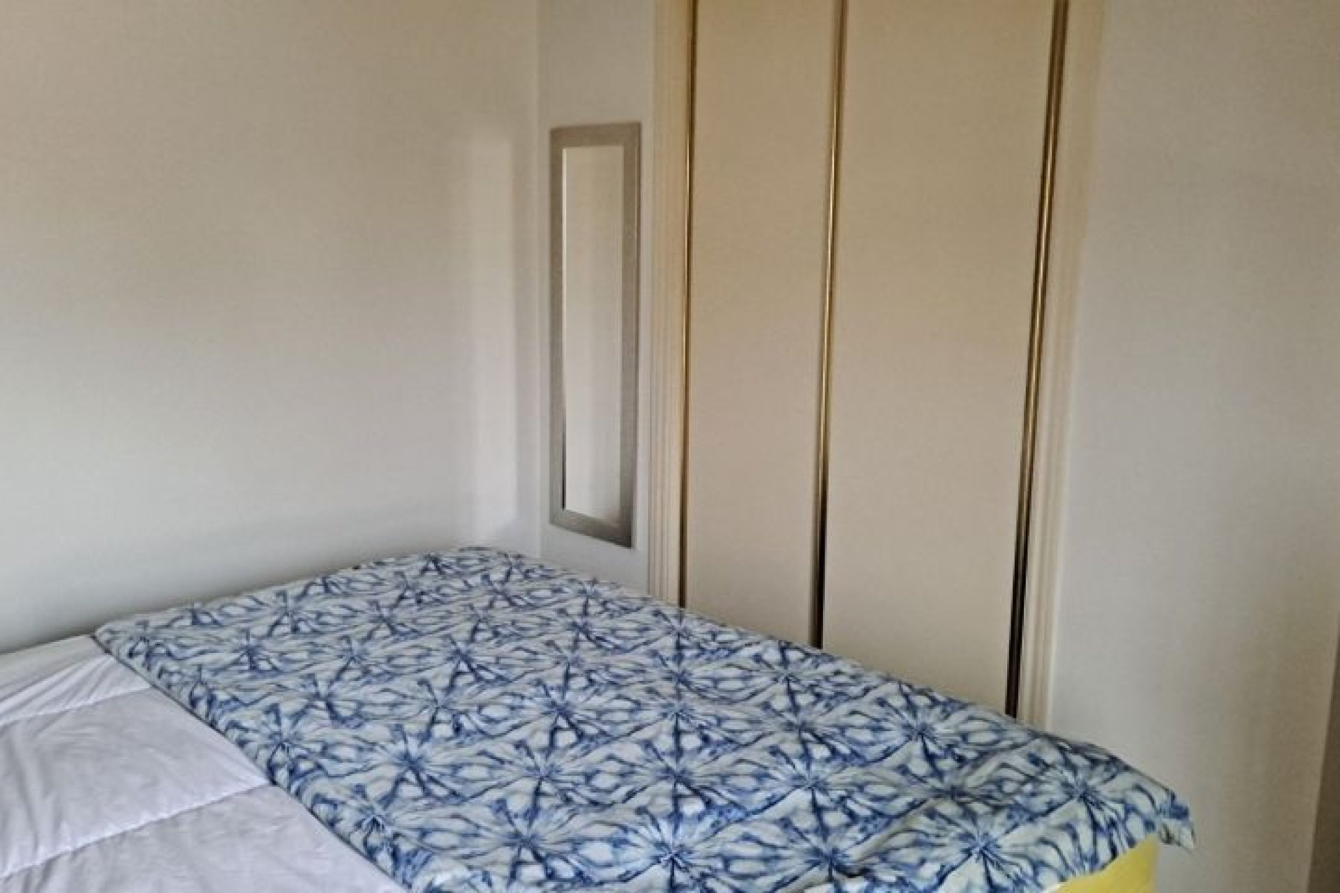 Resale - Villa - Hondón de las Nieves
