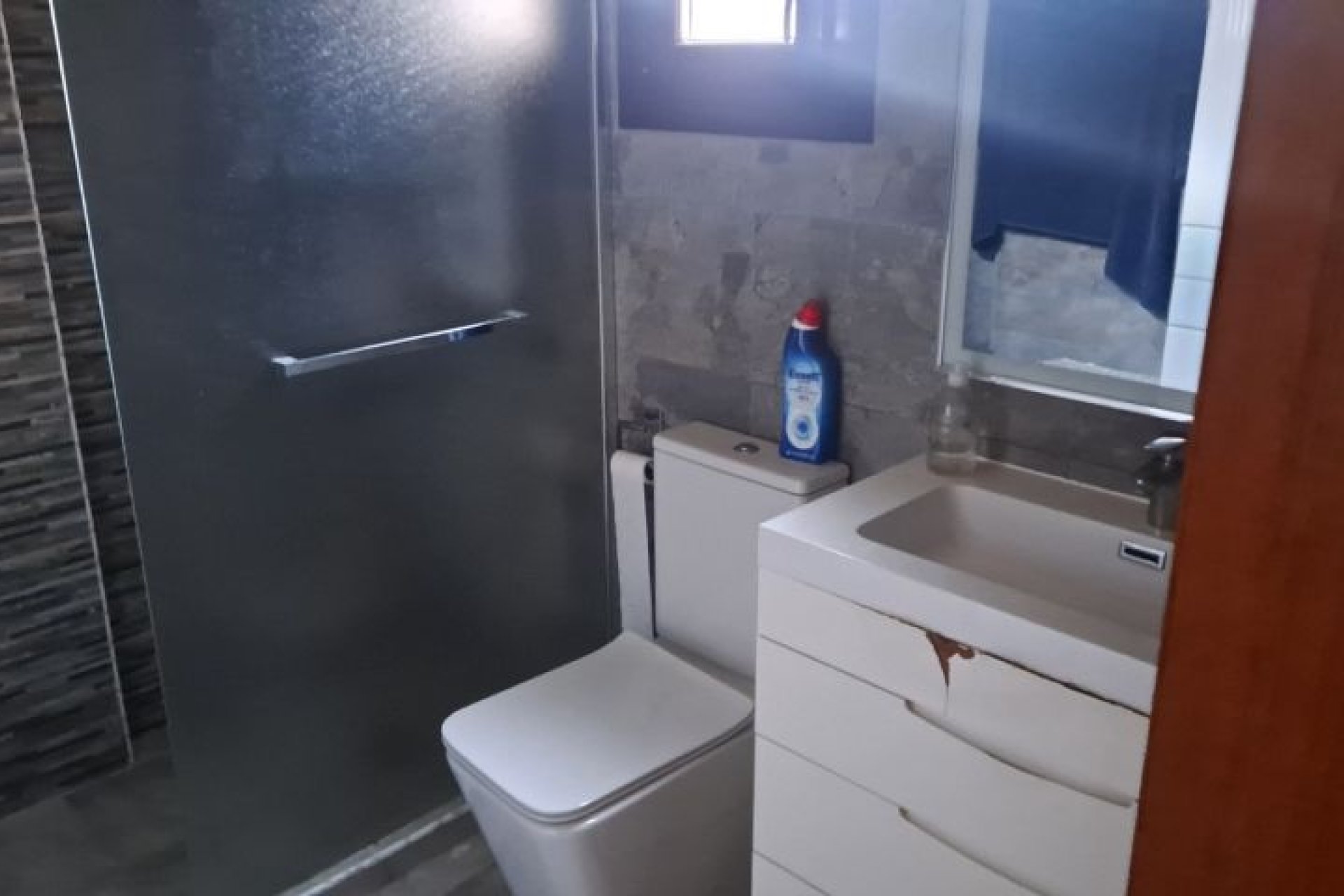 Resale - Villa - Hondón de las Nieves