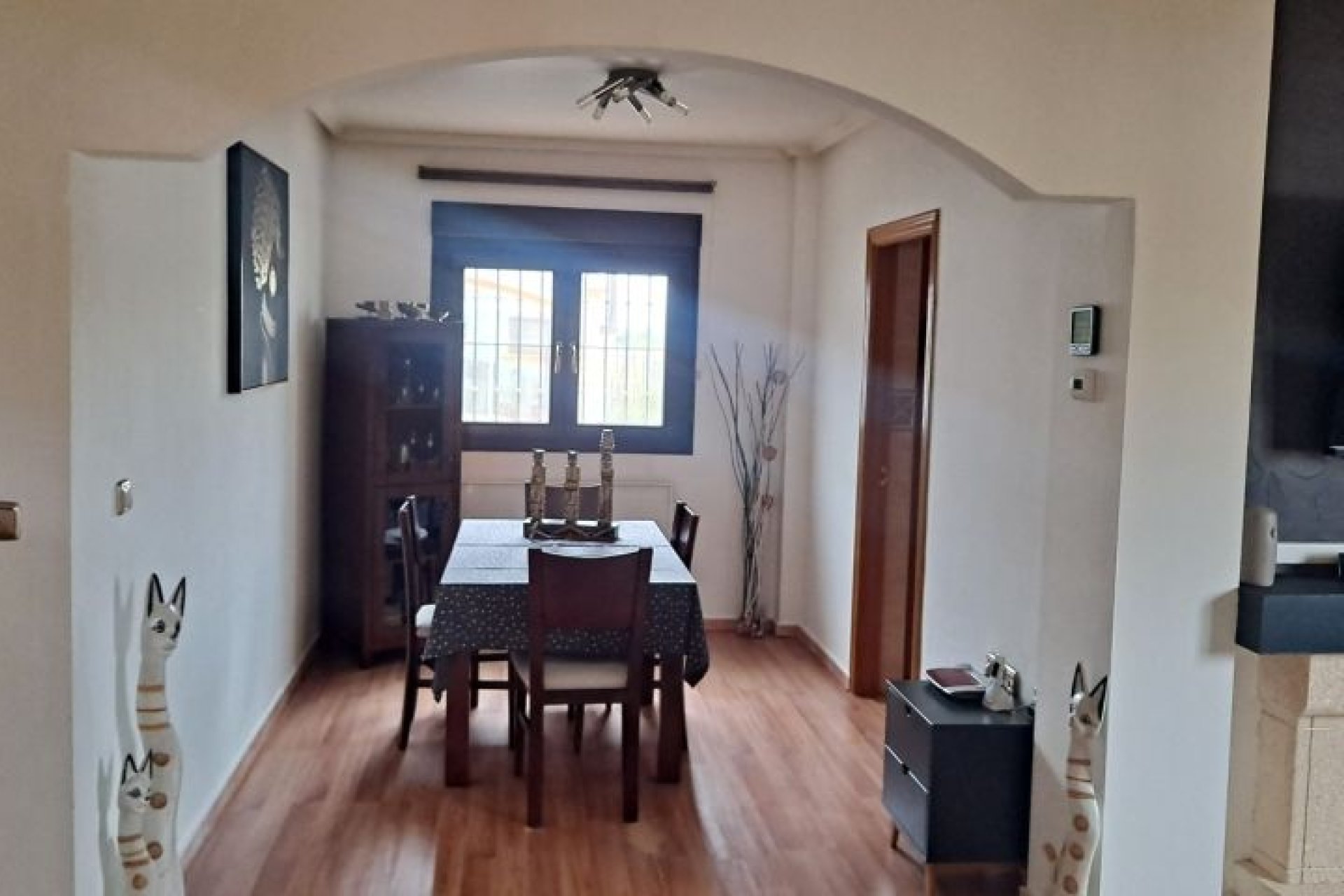 Resale - Villa - Hondón de las Nieves