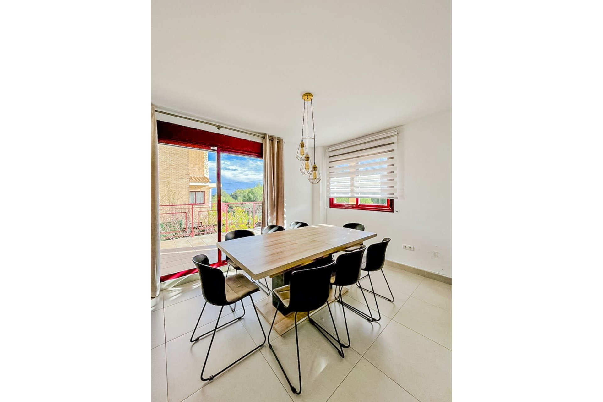 Resale - Villa - La Nucía - Montebello