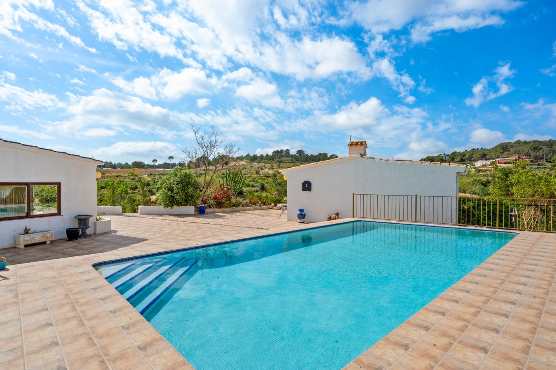 Resale - Villa - La Nucía