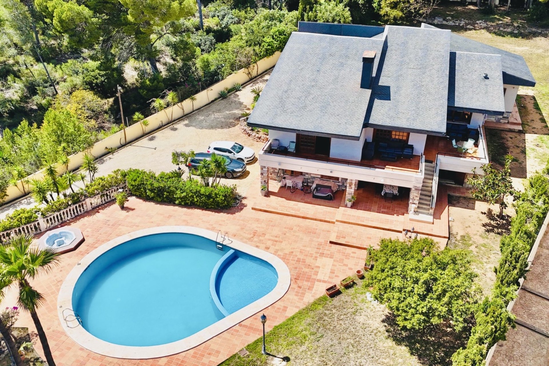 Resale - Villa - La Nucía