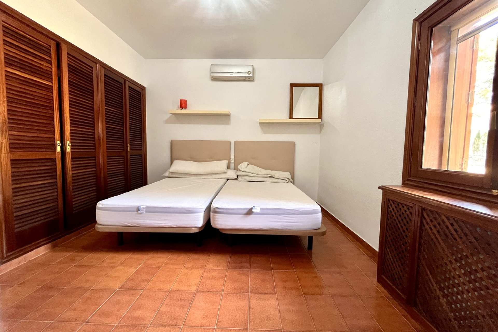 Resale - Villa - La Nucía