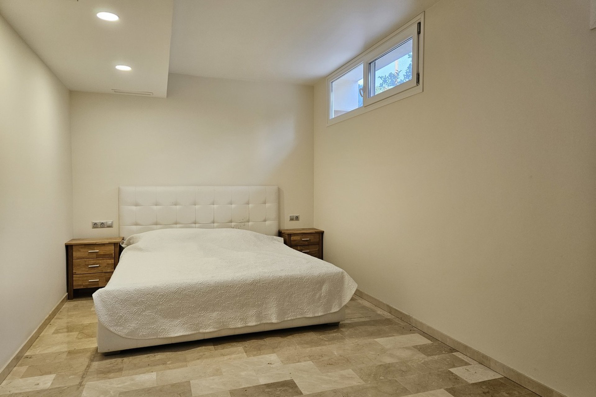 Resale - Villa - La Zenia