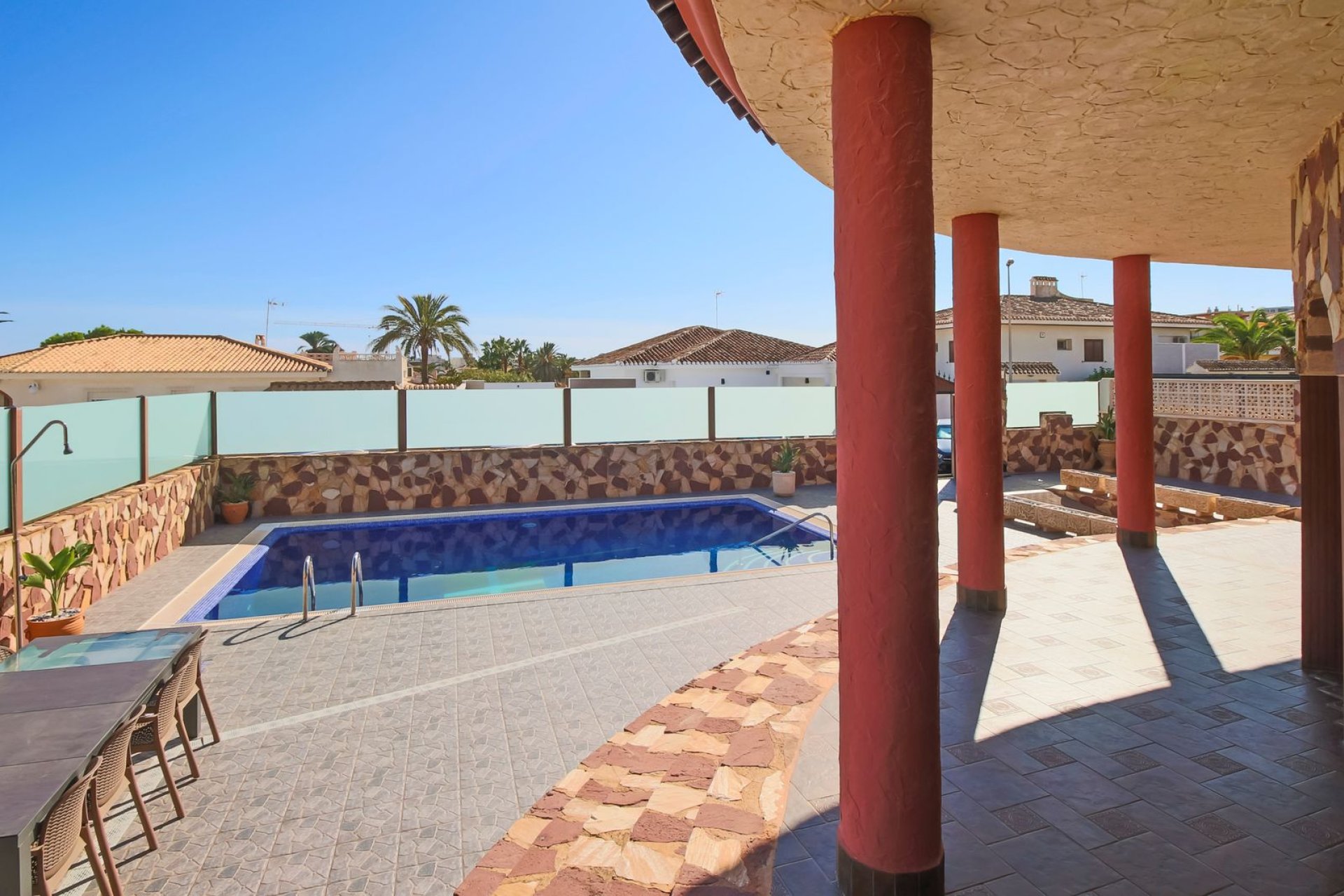 Resale - Villa - La Zenia