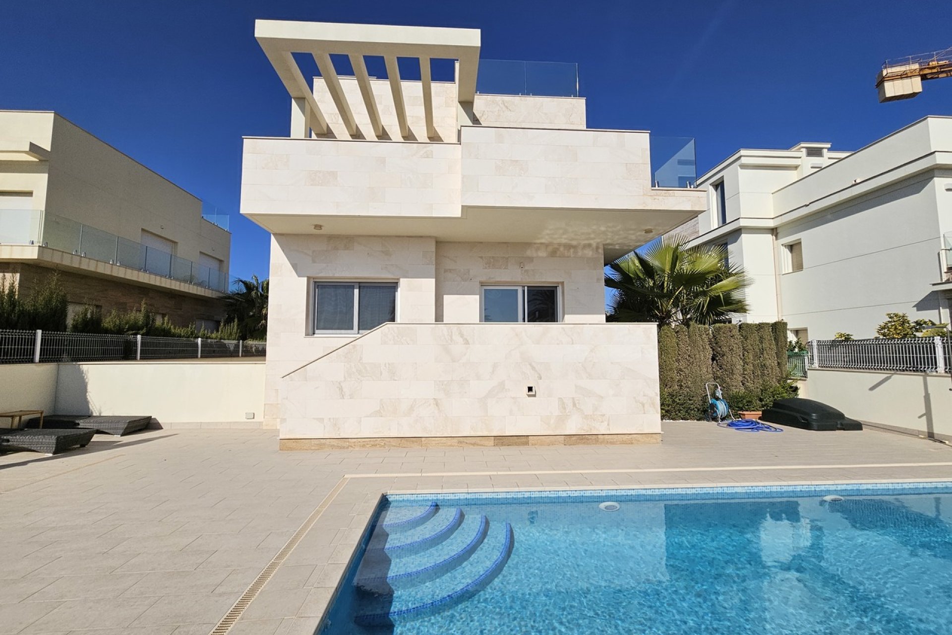 Resale - Villa - La Zenia