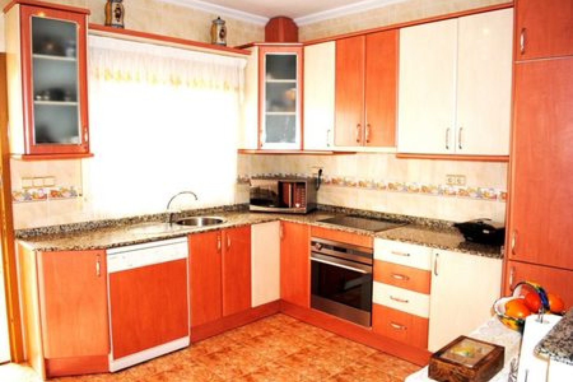 Resale - Villa - La Zenia