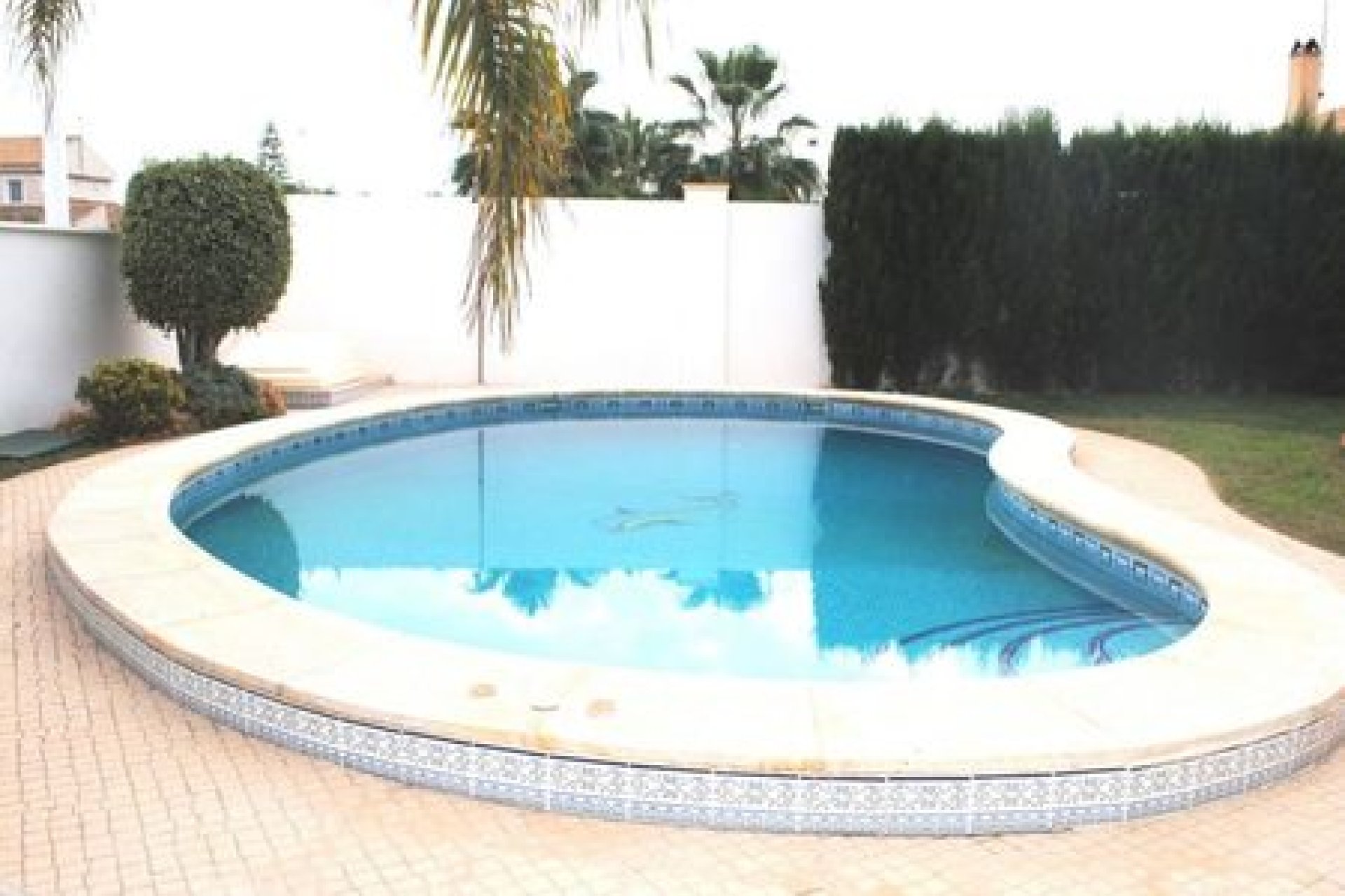 Resale - Villa - La Zenia