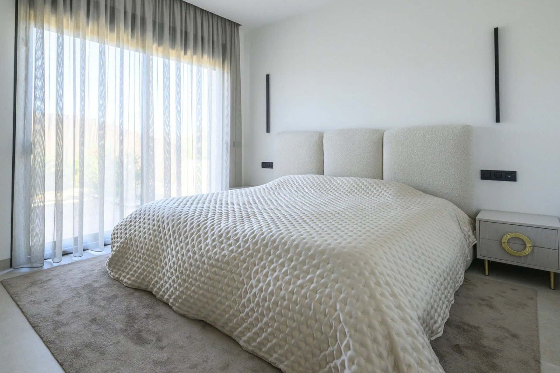 Resale - Villa - Las Colinas Golf Resort