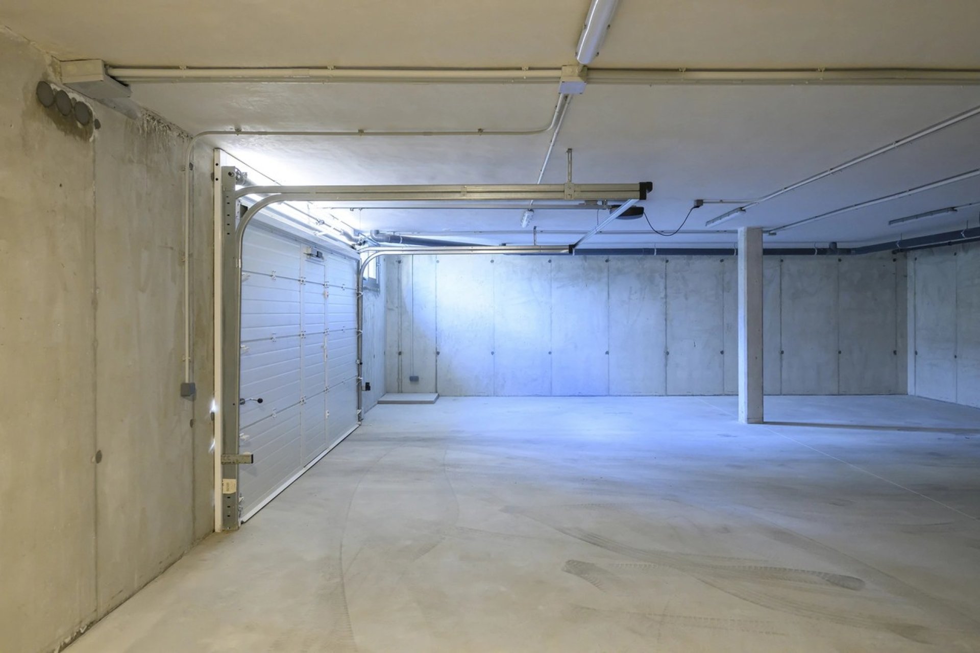 Resale - Villa - Las Colinas Golf Resort