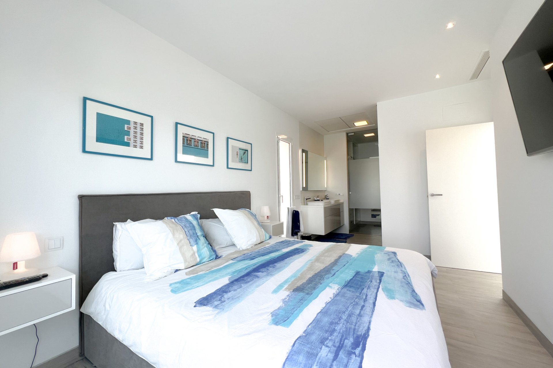 Resale - Villa - Las Colinas Golf Resort