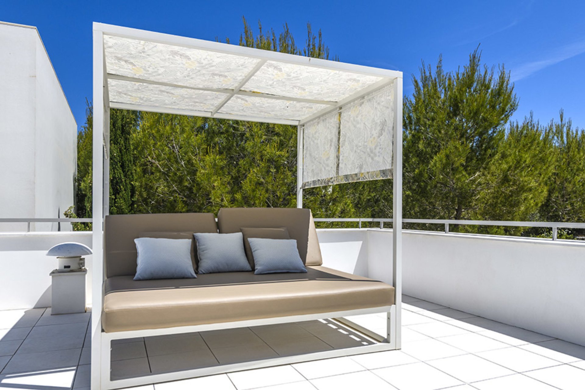 Resale - Villa - Las Colinas Golf Resort