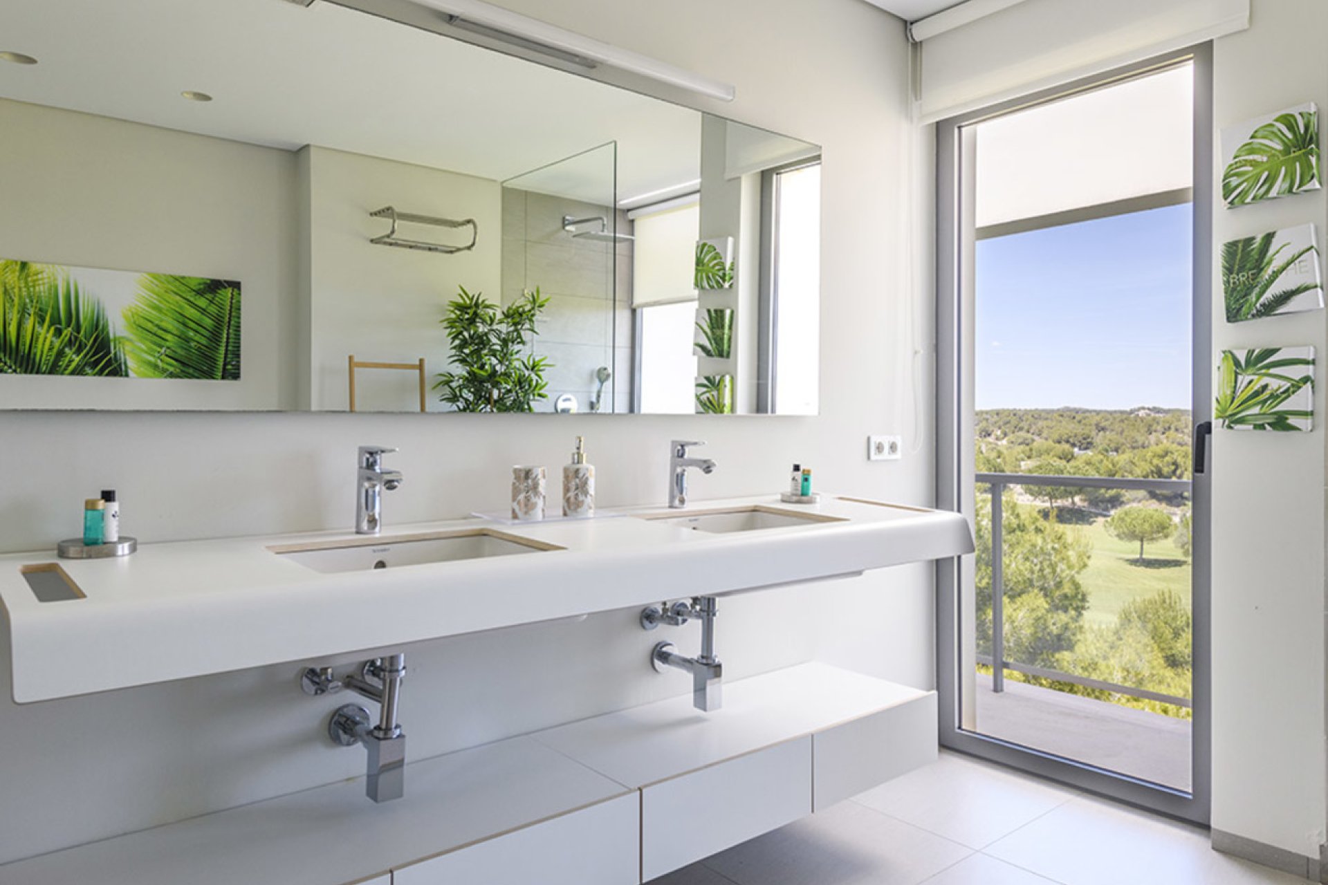 Resale - Villa - Las Colinas Golf Resort