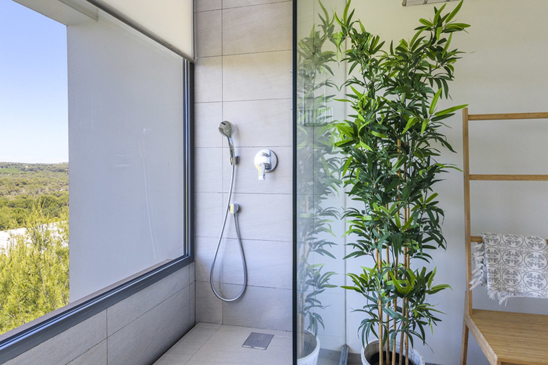 Resale - Villa - Las Colinas Golf Resort